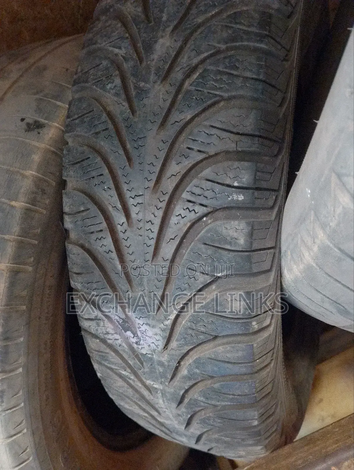 Fairly Used Car Tyres