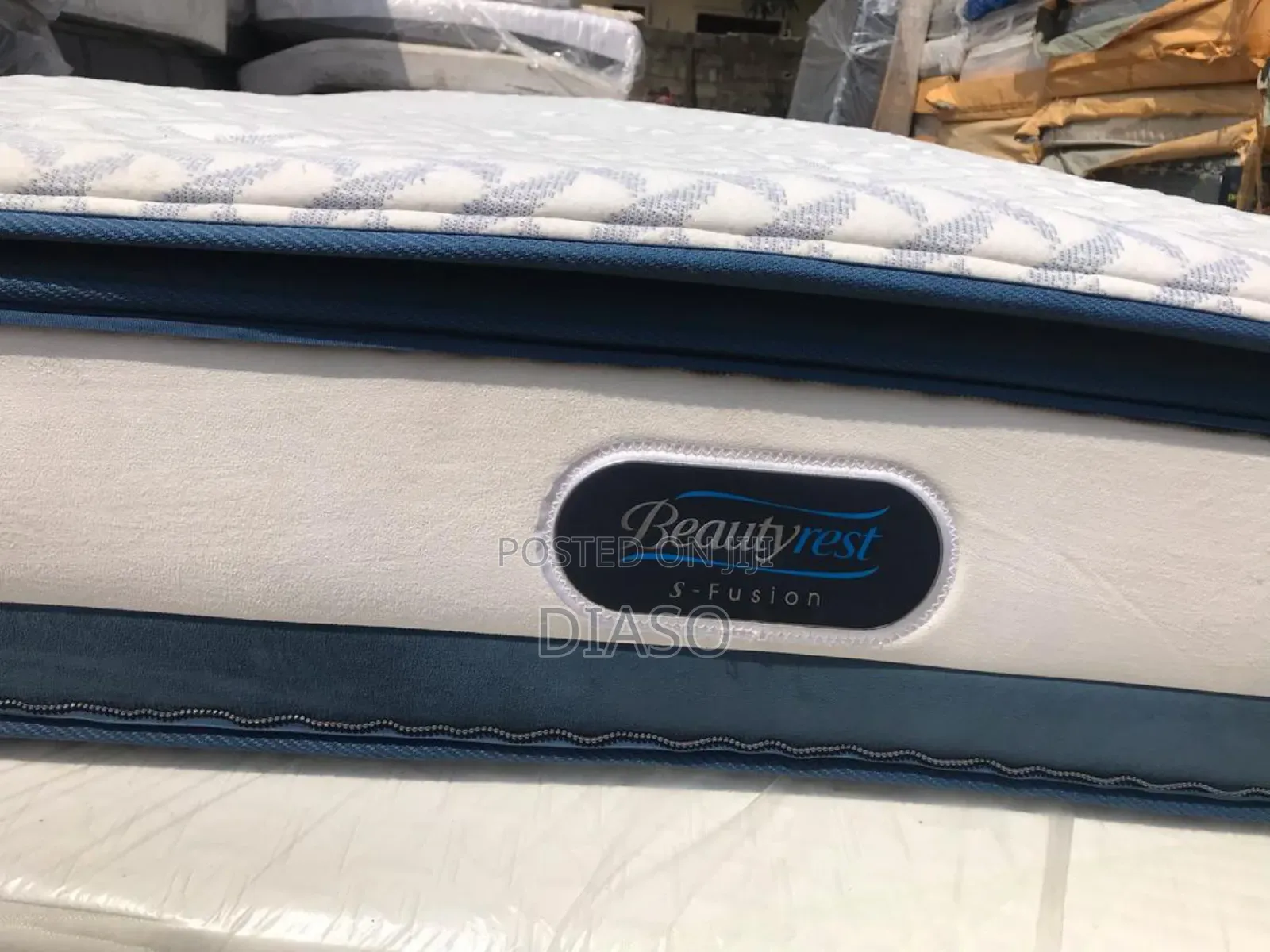 Order for Your Canadian 12inches 5x6 Mattress Get 1 Pillow