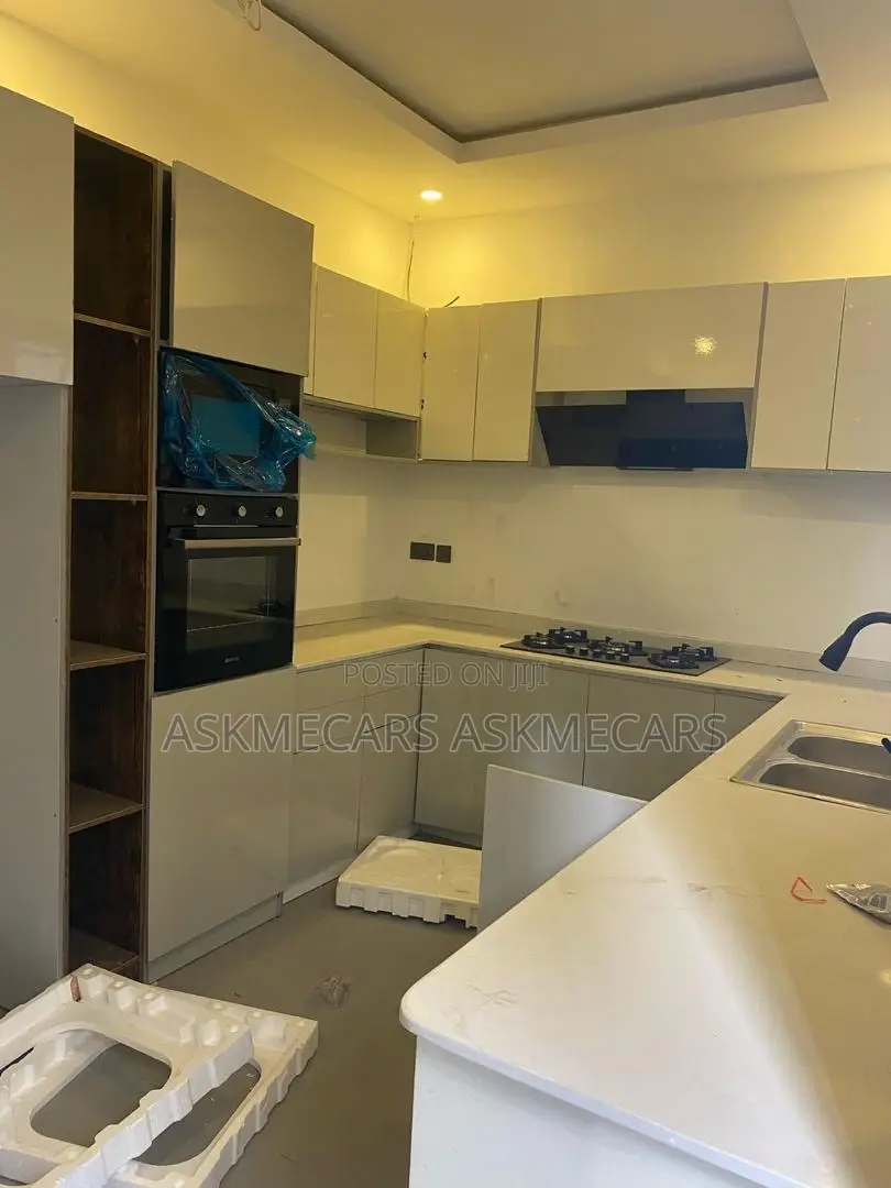 4bdrm Duplex in Palm City, Ajah for rent