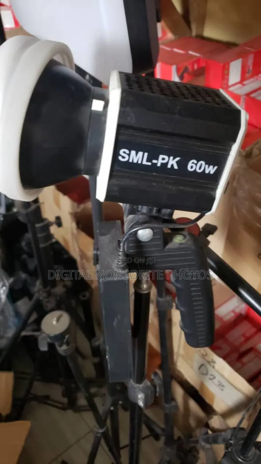 Brand New SML Pk60w Video Light