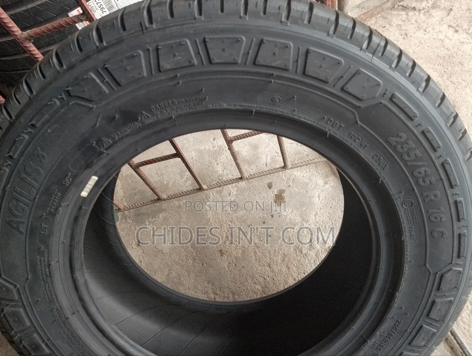 ,235/65/16c Michelin Tire Original Warranty