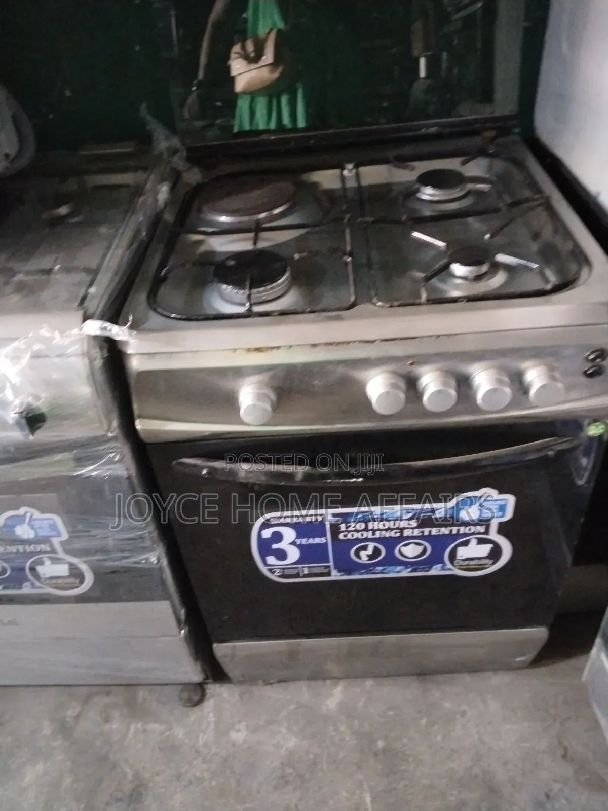 Max 3 Burner Gas With One Electric Hot Plate
