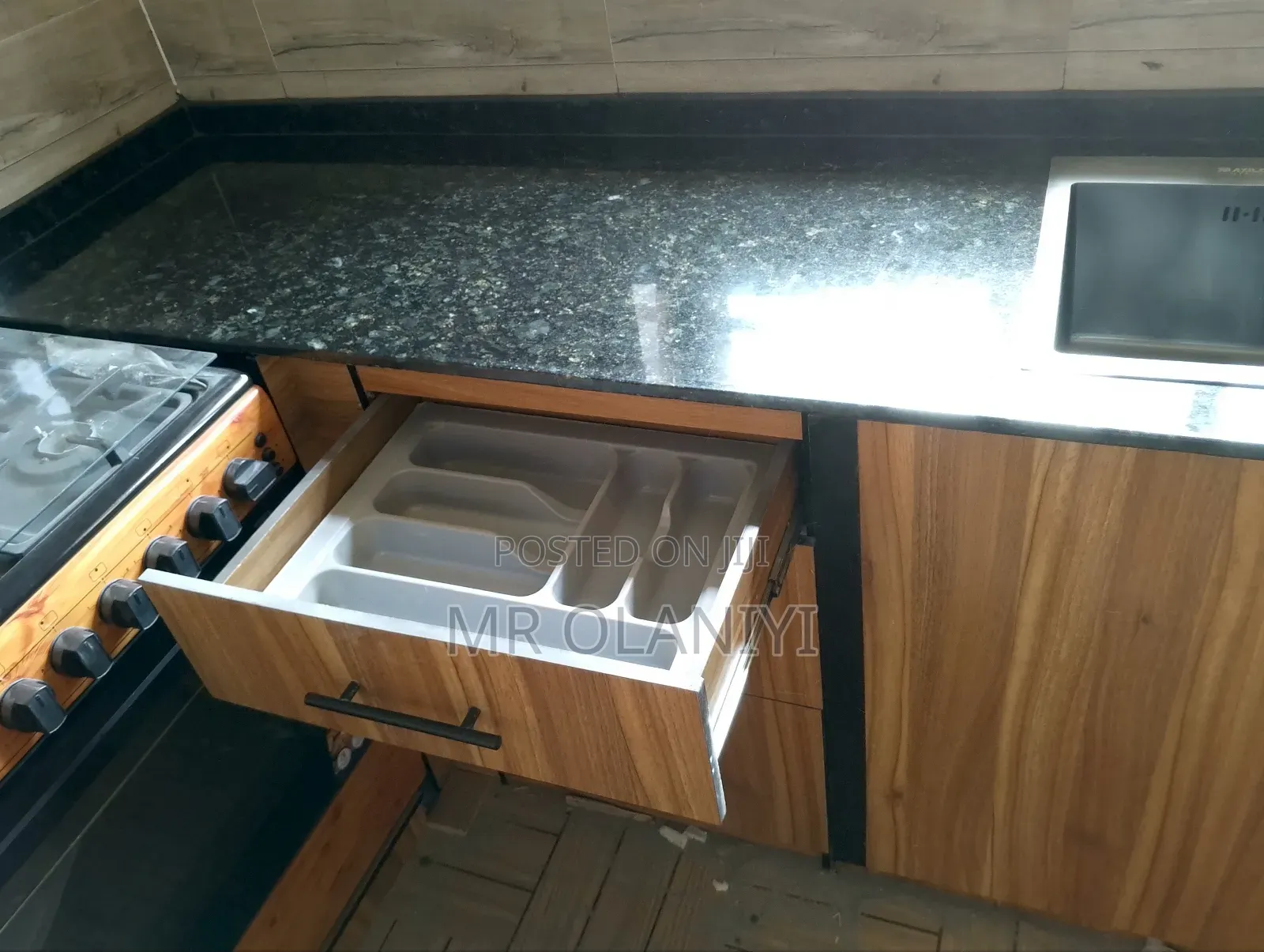 Kitchen Cabinet