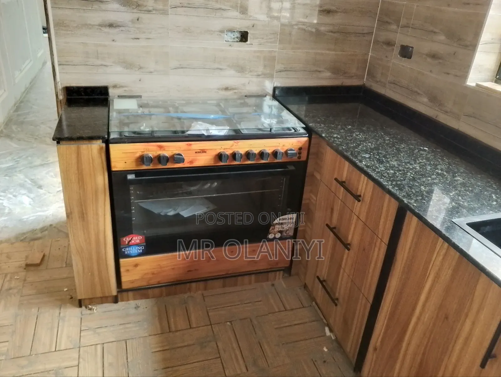 Kitchen Cabinet