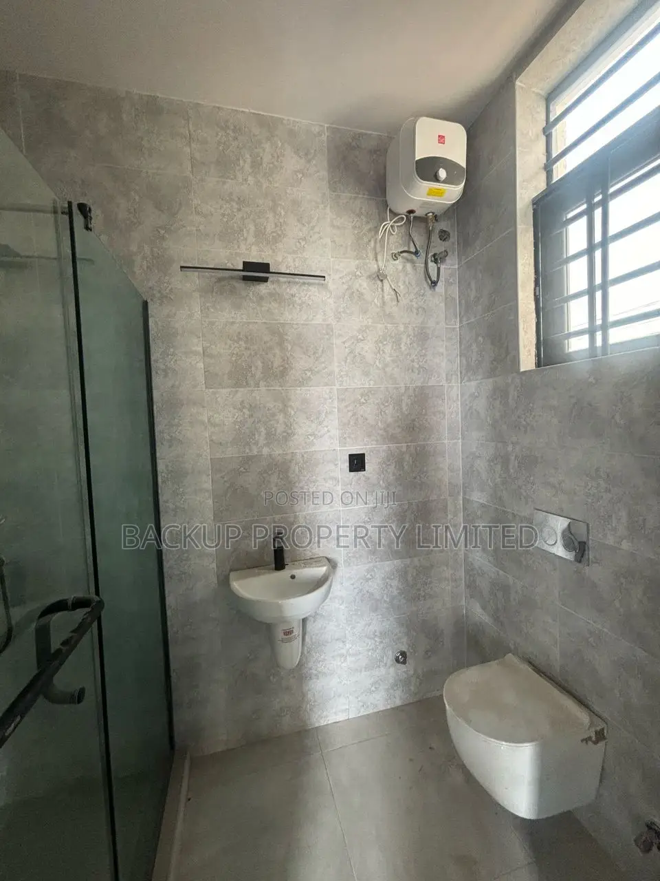 Mini Flat in Ologolo Lekki for sale