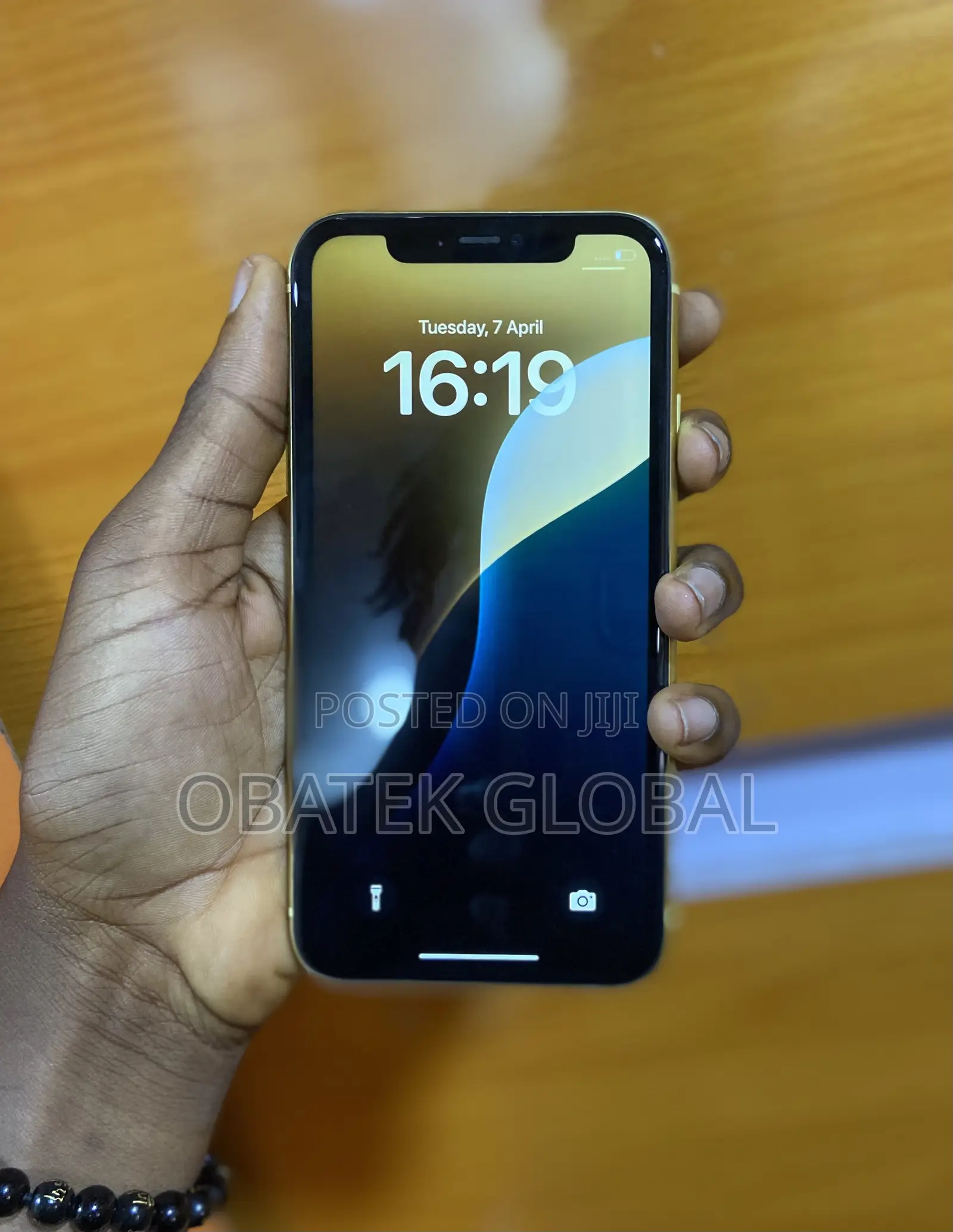 Apple iPhone 11 128 GB Yellow