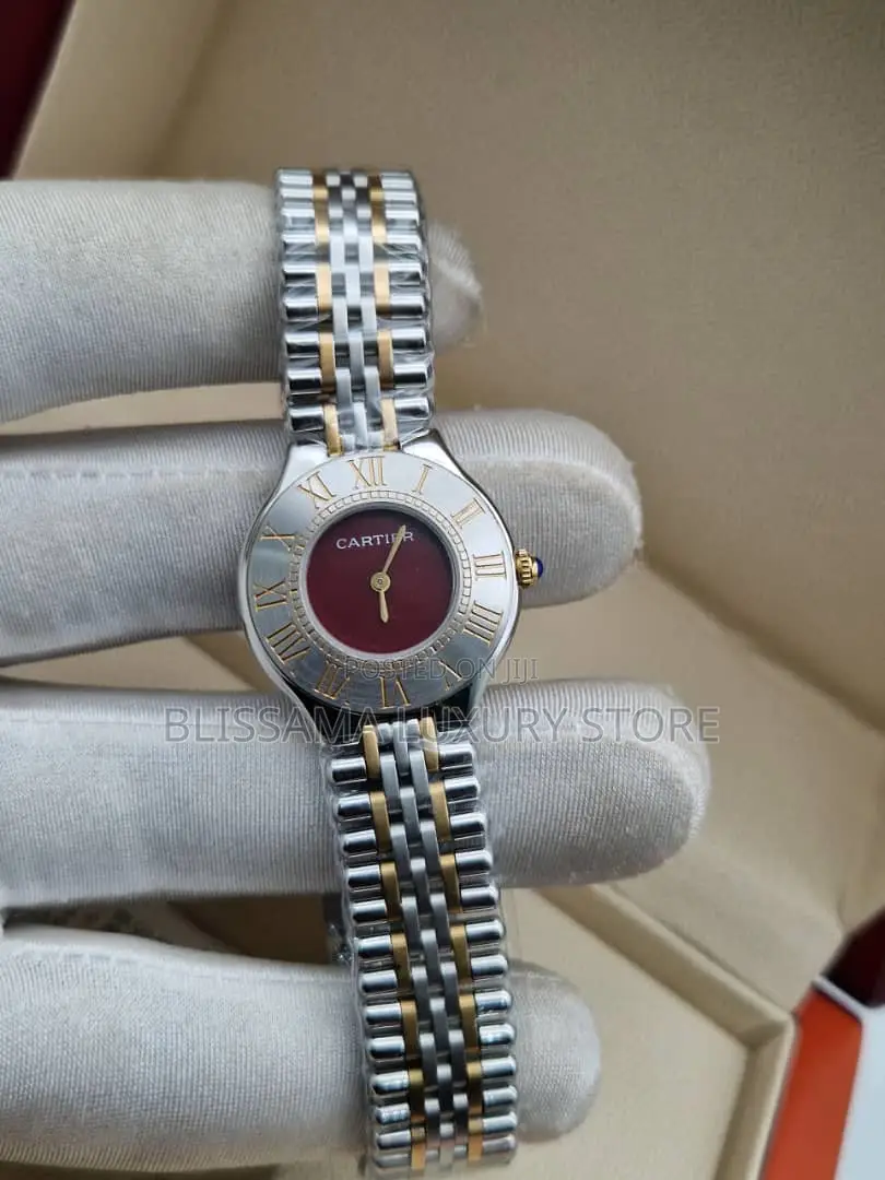 Cartier Luxury Quality Female Chain Strap Wristwatches