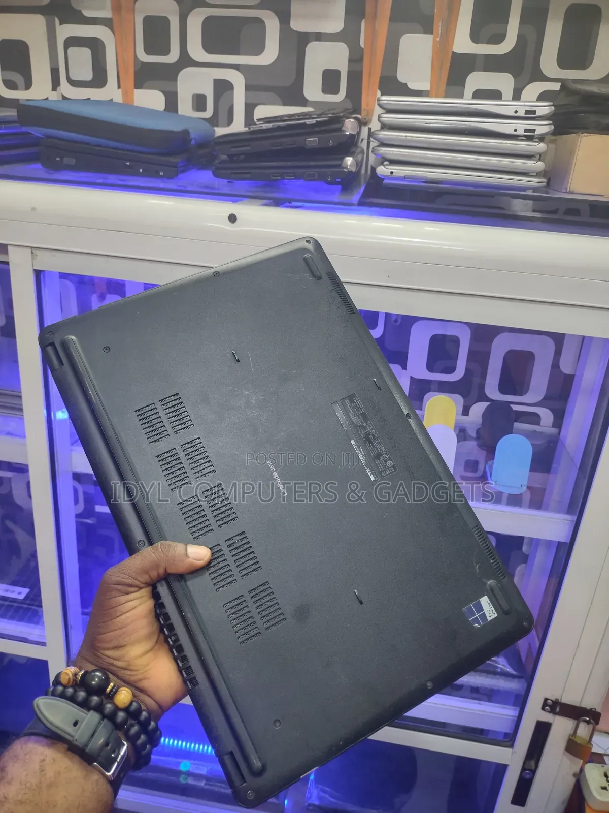 Laptop Dell Latitude 3580 16GB Intel Core I5 SSD 256GB