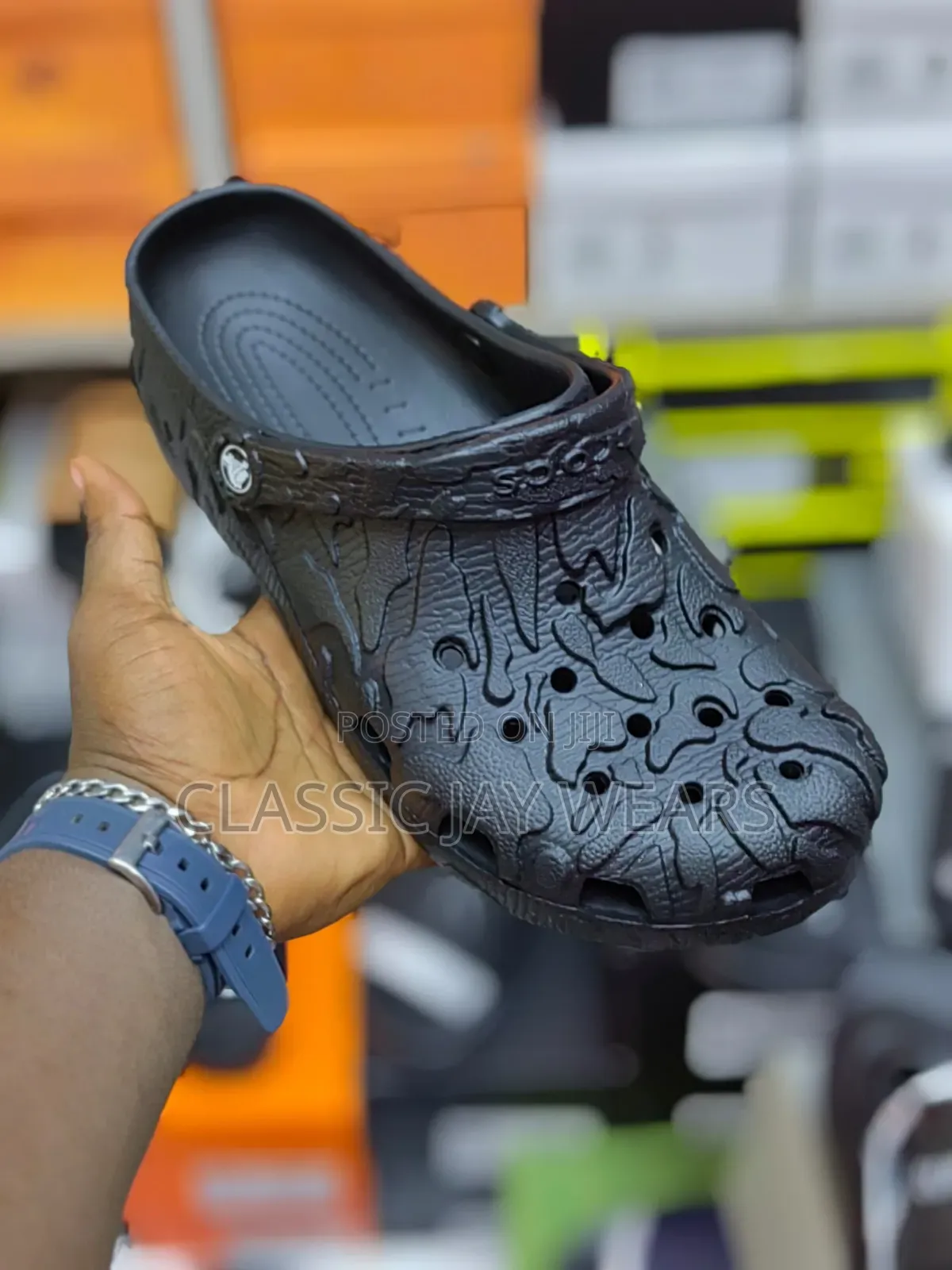 Quality Very Strong Crocs Available in Sizes