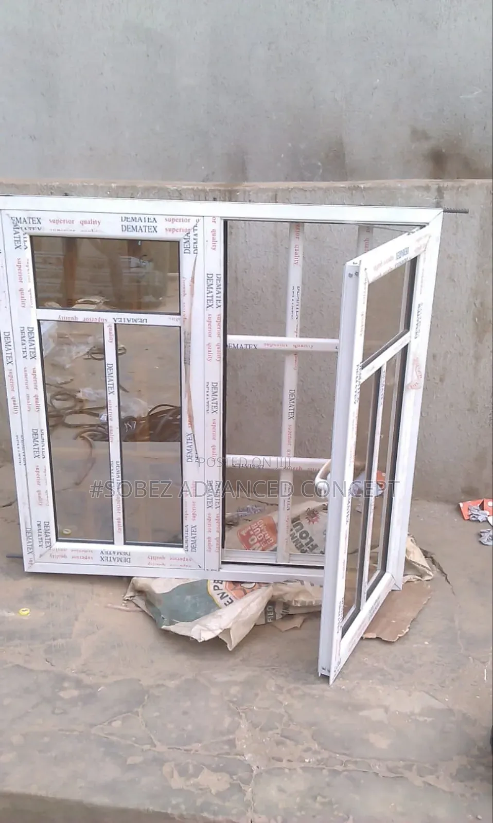 Casement Aluminum Windows With Nets