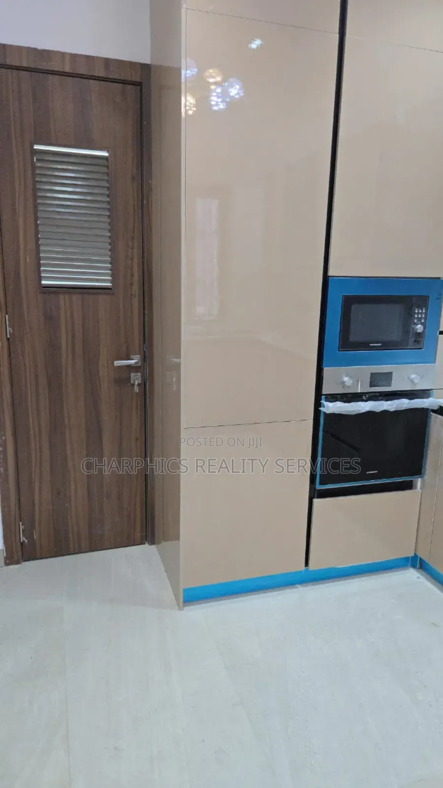 4bdrm Townhouse/Terrace in Magodo for sale