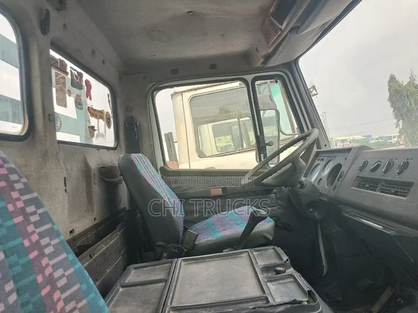 Mercedes Benz 814 Pickup Truck German 17ft