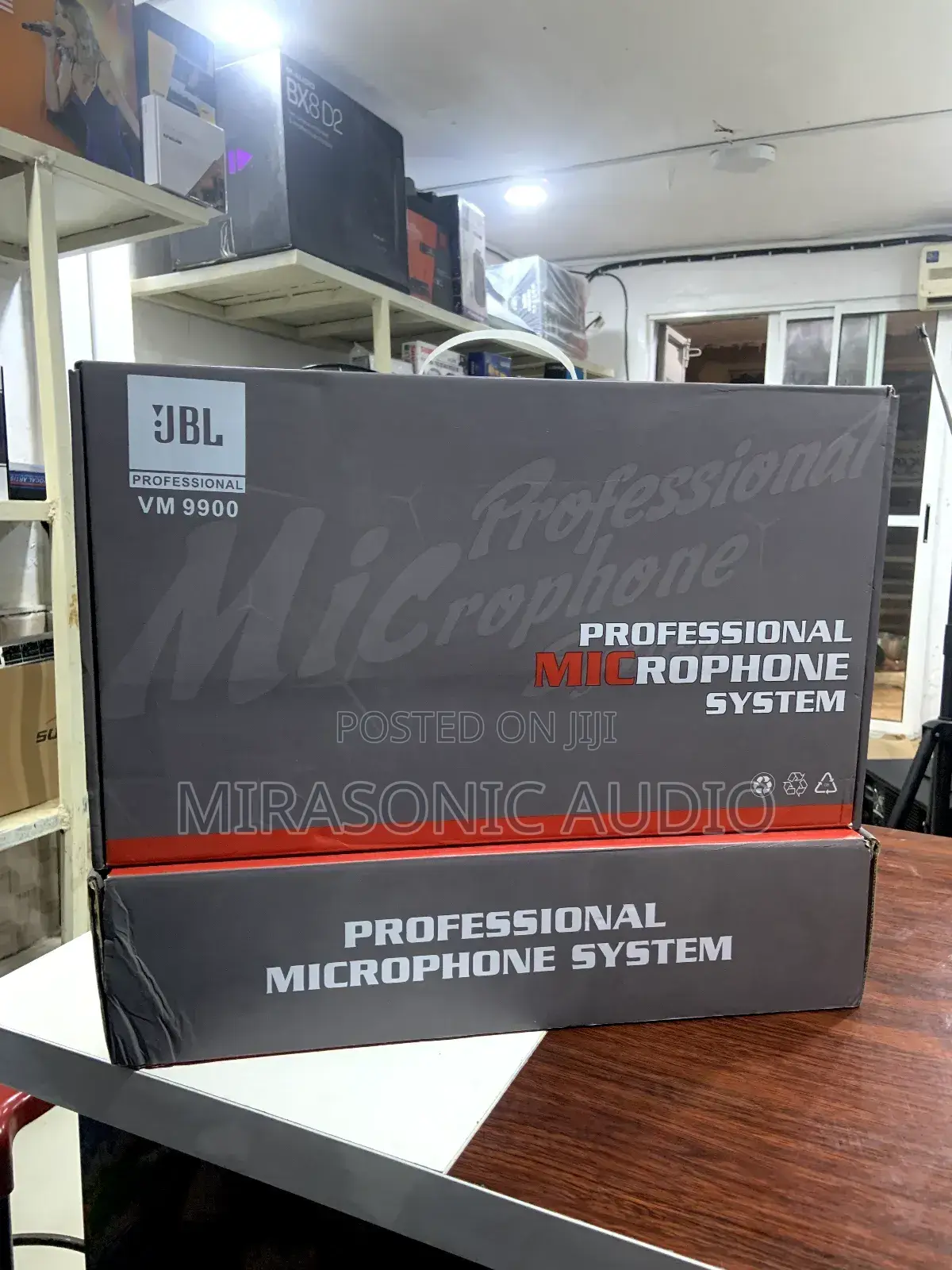 Jbl Vm9900 4 In 1 Professional Wireless Microphone