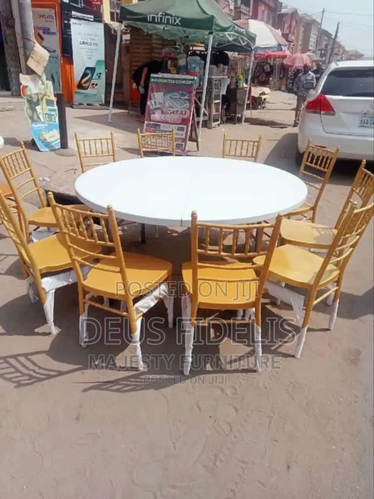 Chiavari Event Chair