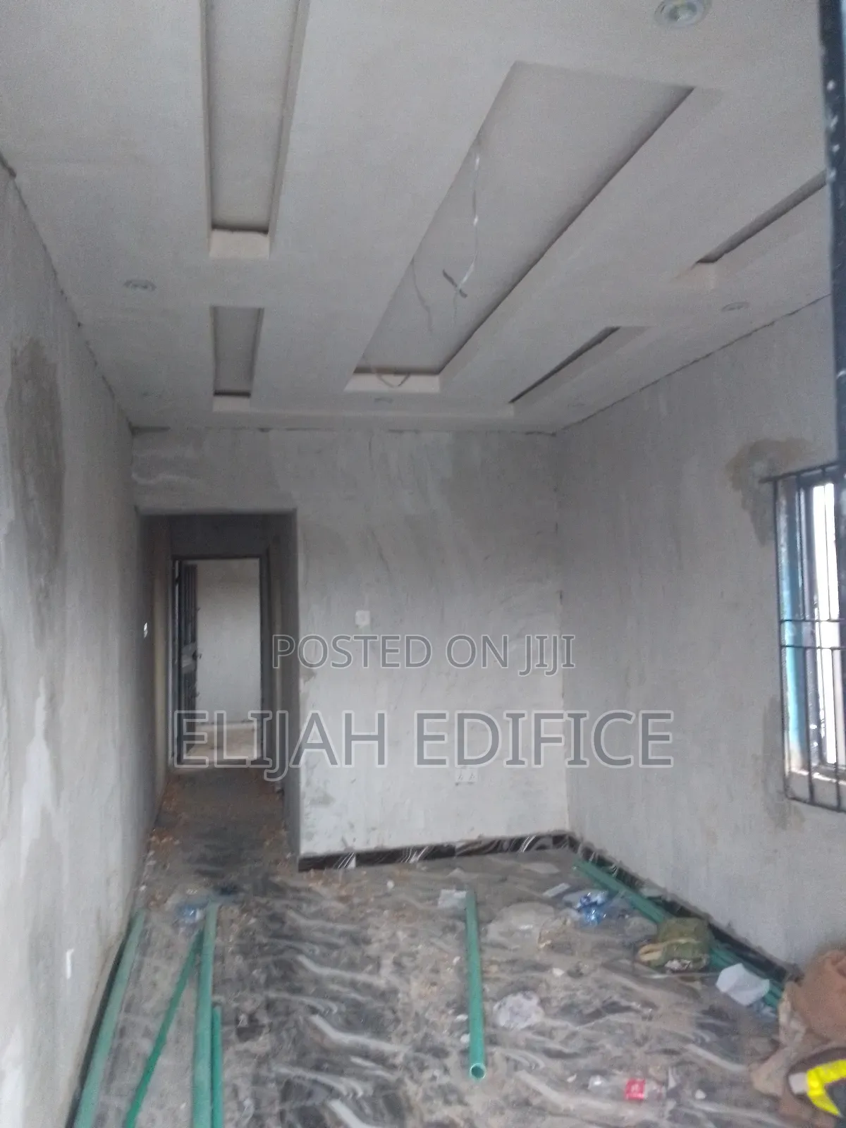 Furnished 1bdrm Bungalow in Sheriffyt Hotel, Ikorodu Garage for rent