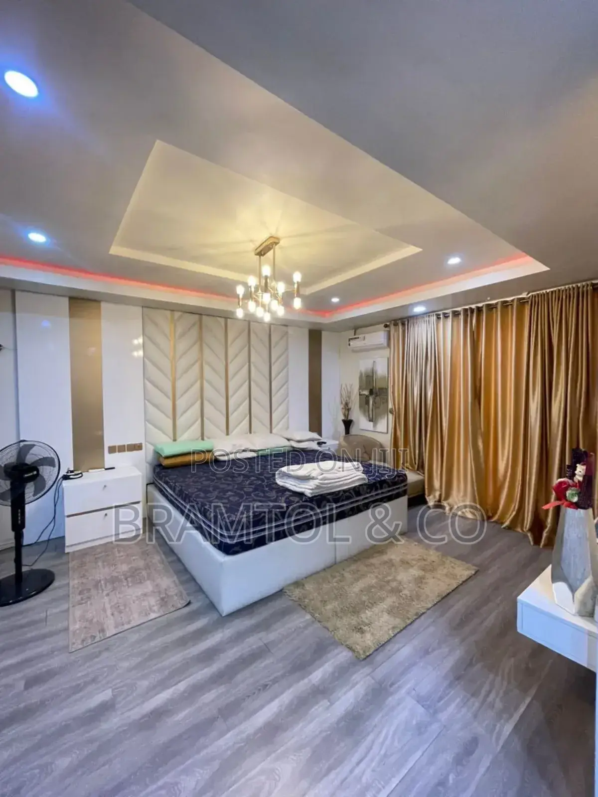 Furnished 4bdrm Townhouse / Terrace in Plus Bq, Mabushi for rent