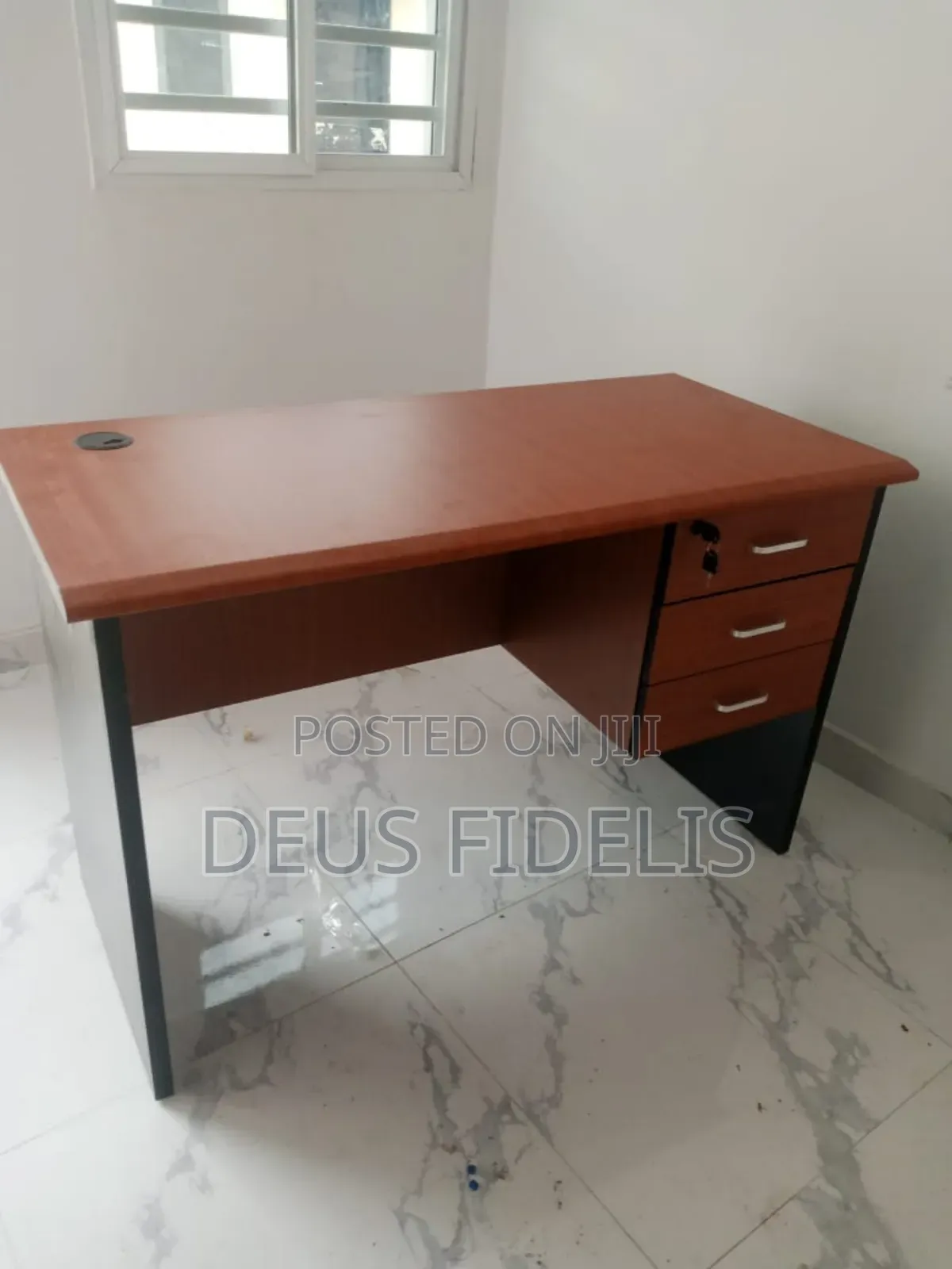 Reading Table/Office Table Desk