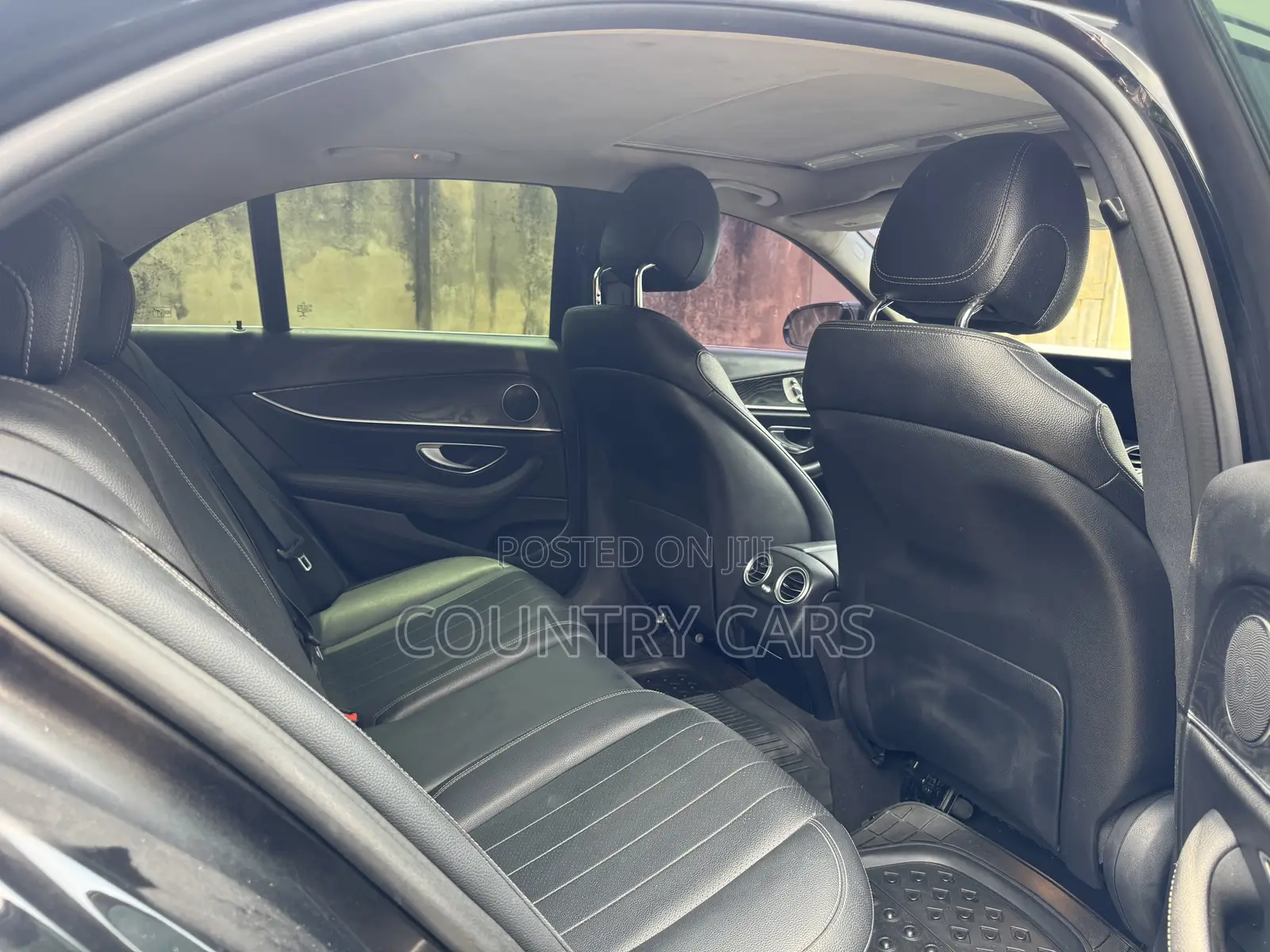 Mercedes-Benz E300 2019 Black
