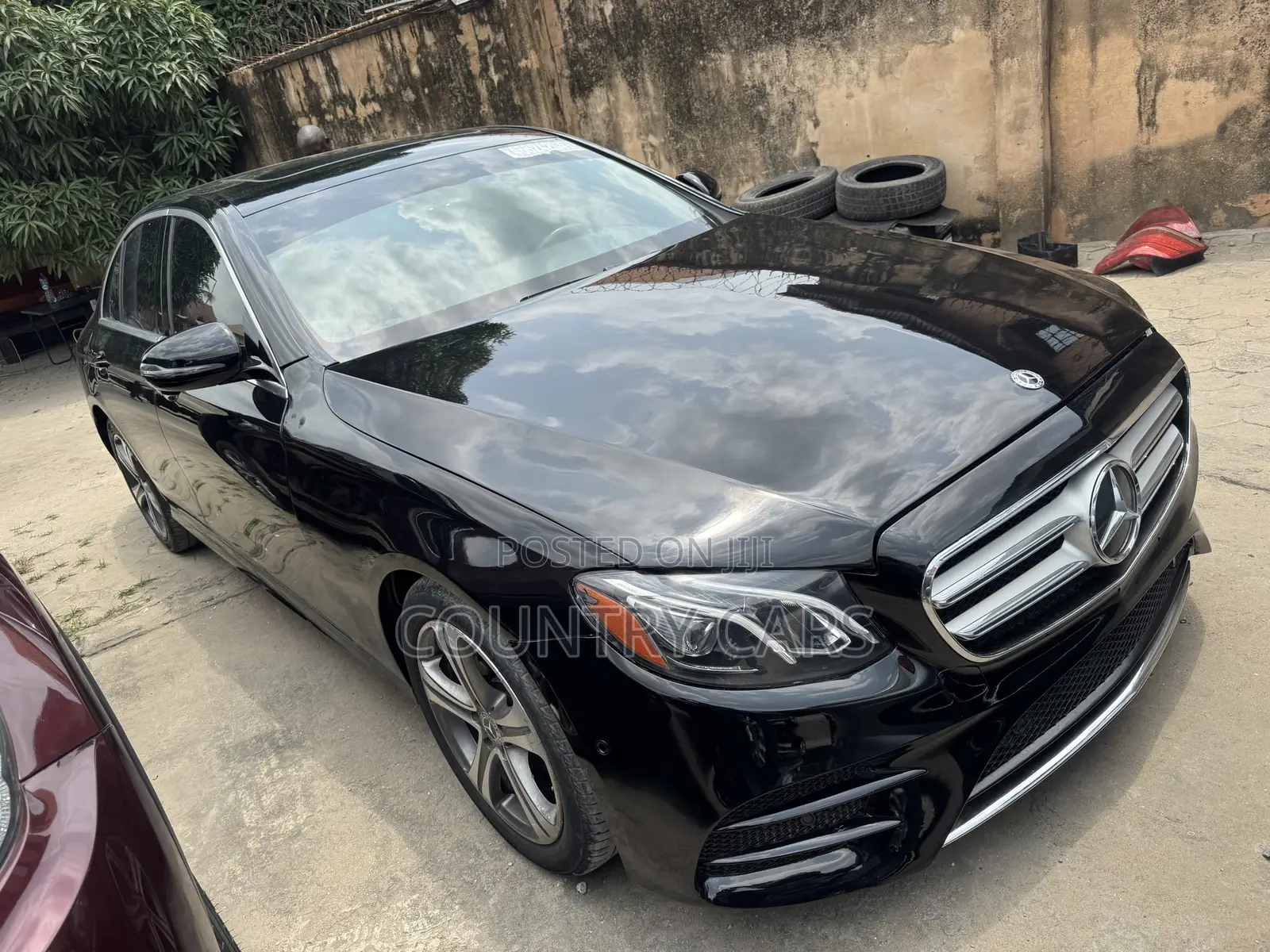 Mercedes-Benz E300 2019 Black