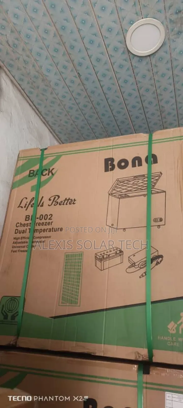 Bona 118l Solar Freezer