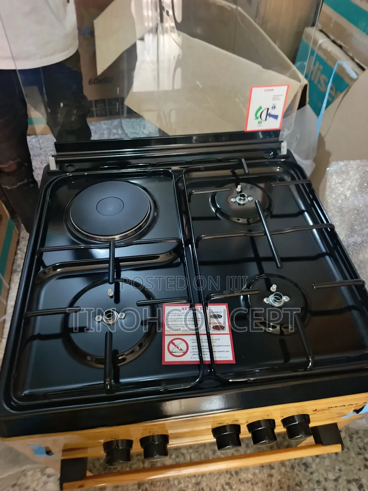 Maxi Gas Cooker 3 Gas 1 Electric 60/60