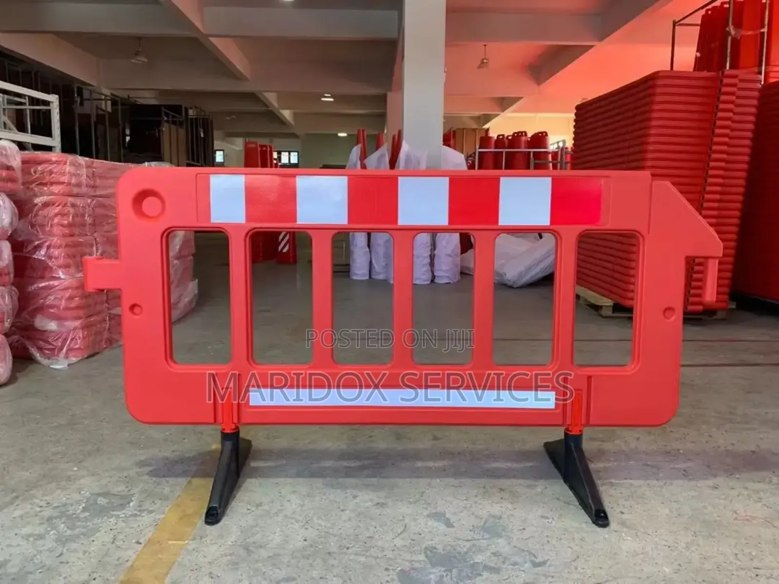 Road Barrier With Reflector 2ftx3ft