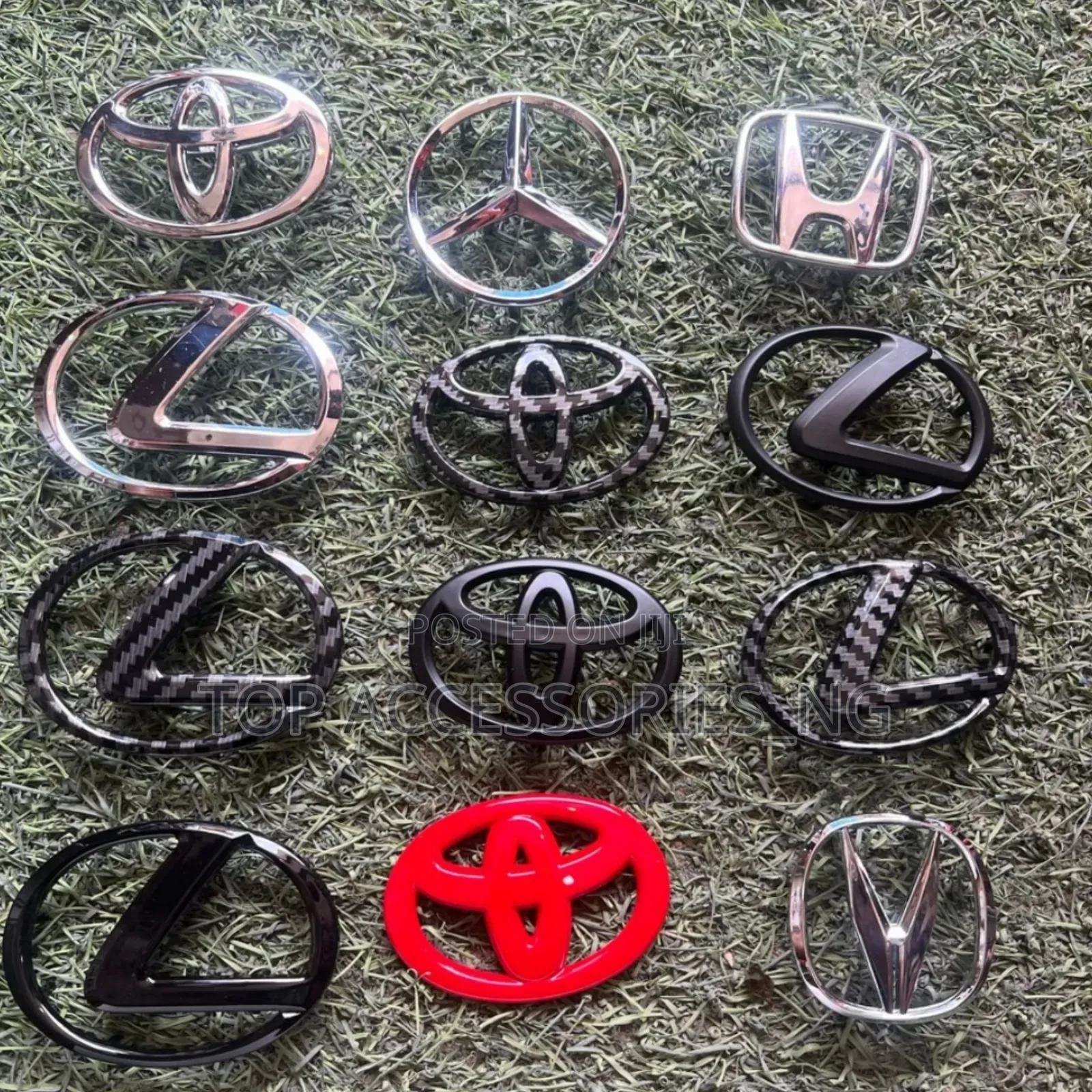 Steering Logo for Mercedes Toyota Honda ,Lexus Etc