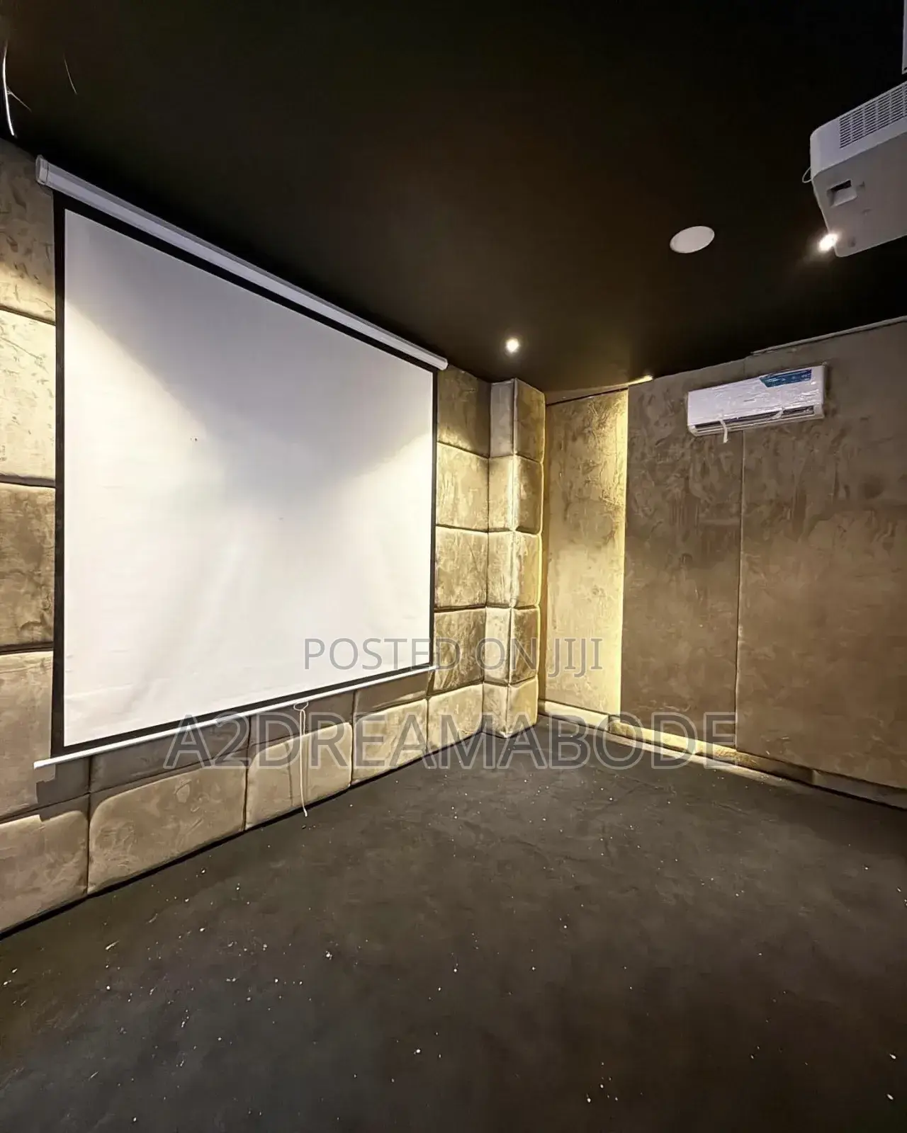 5bdrm Duplex in Ikate for sale