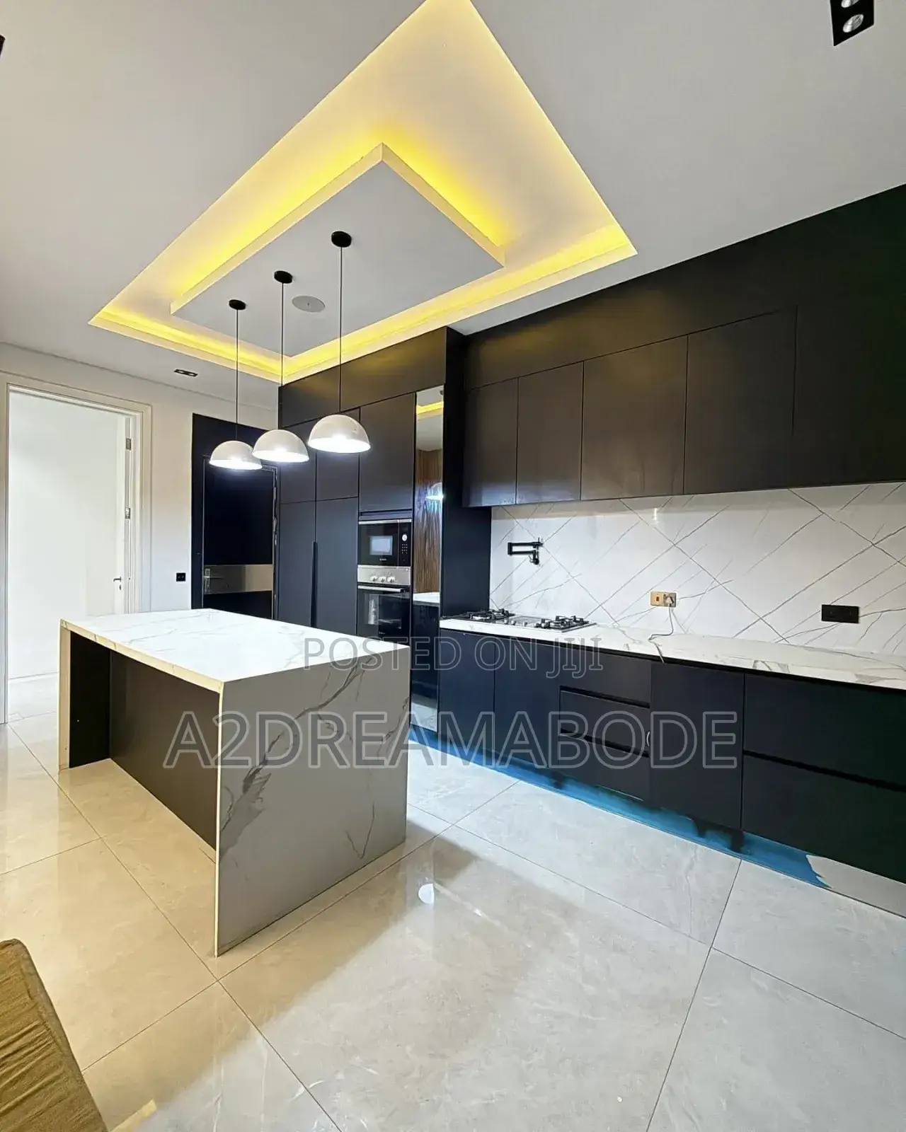 5bdrm Duplex in Ikate for sale