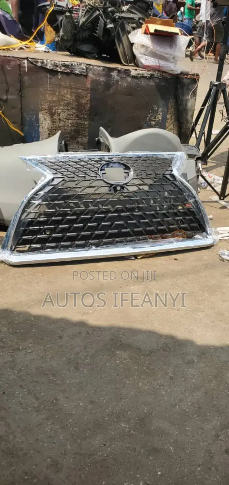 Front Grill Lexus 460 2020 Available Dm