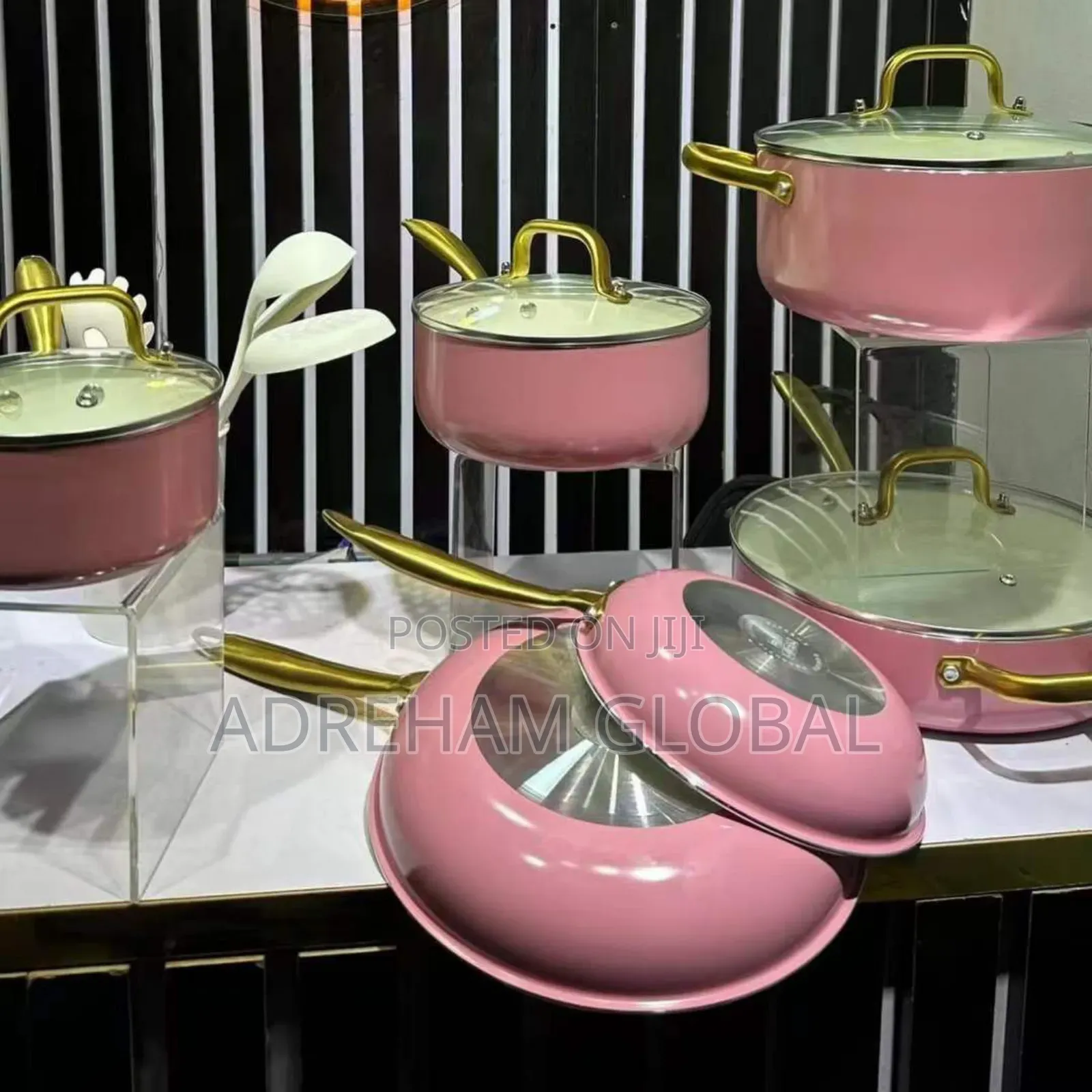 Premium Ceramic Pot With Silicone Kitchenwares
