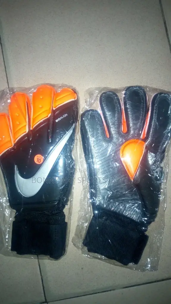 Nike Proffestional Keeper Gloves