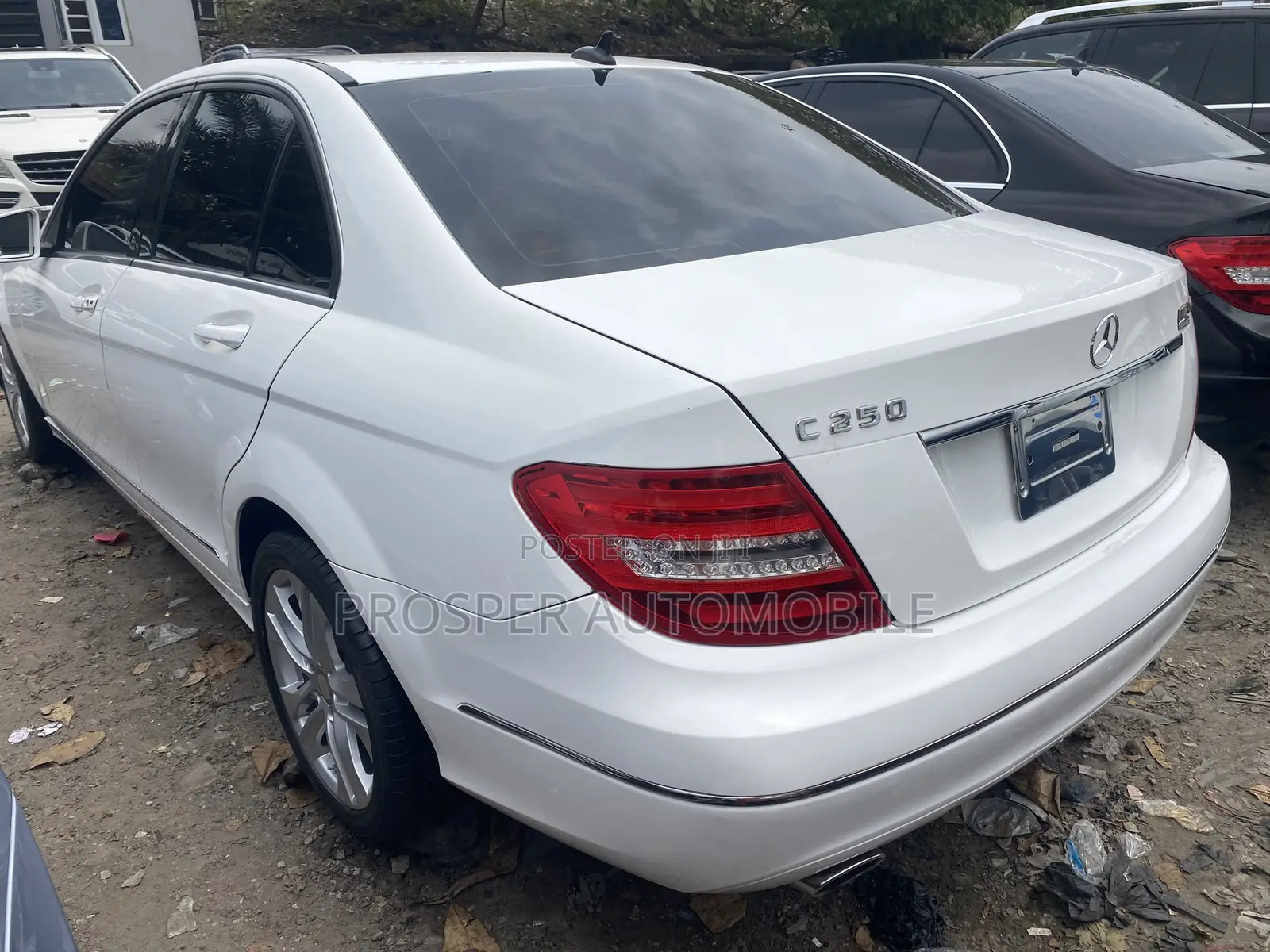 Mercedes-Benz C300 2013 Off white