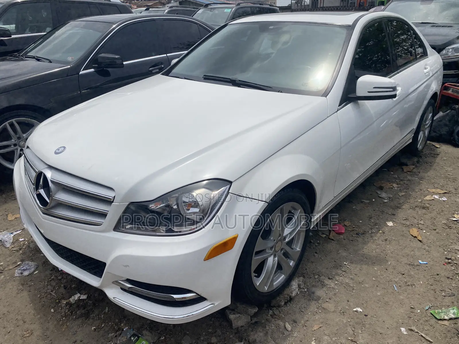 Mercedes-Benz C300 2013 Off white