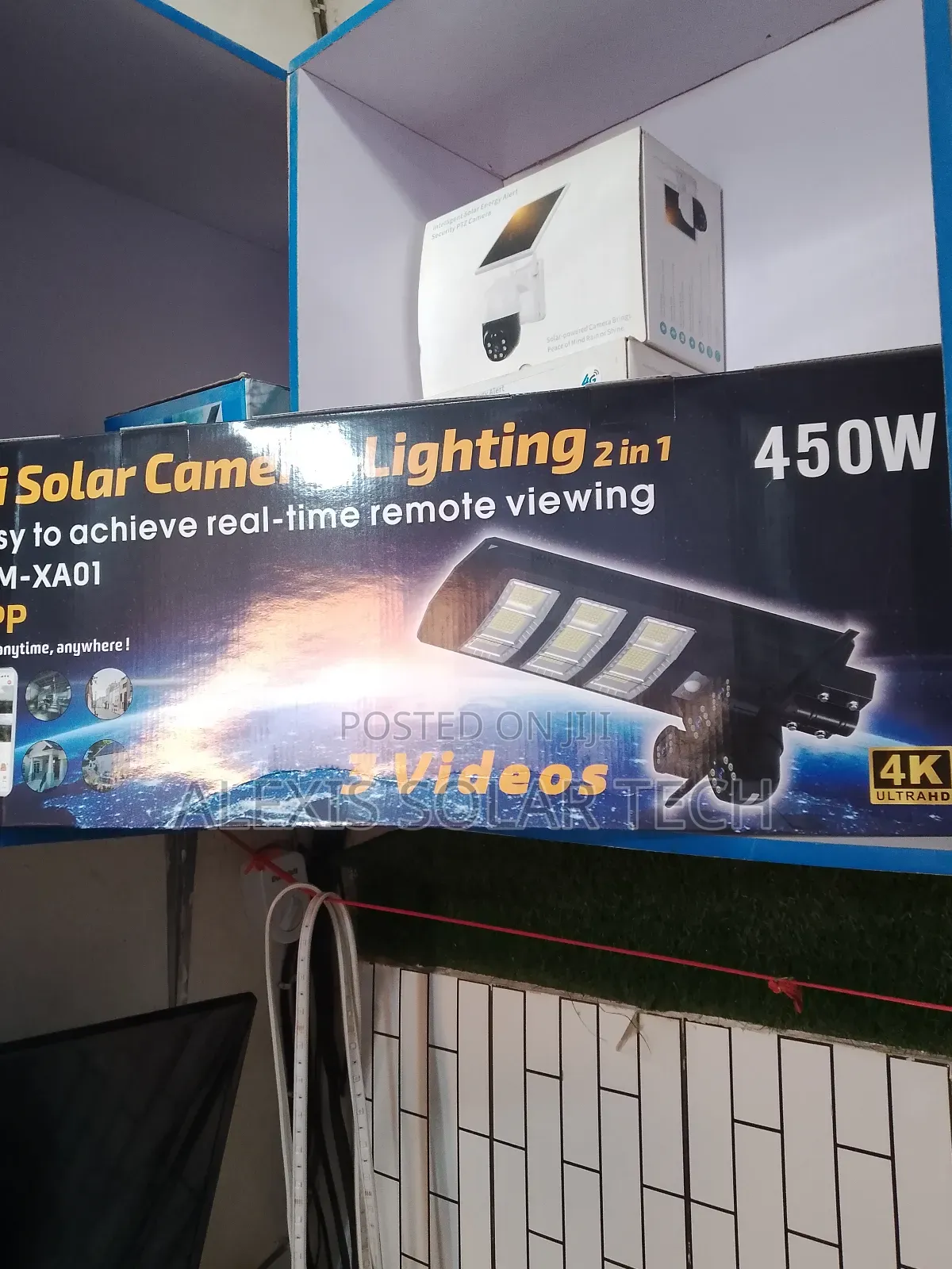 2 in 1 4g Solar Camera and 450w Light