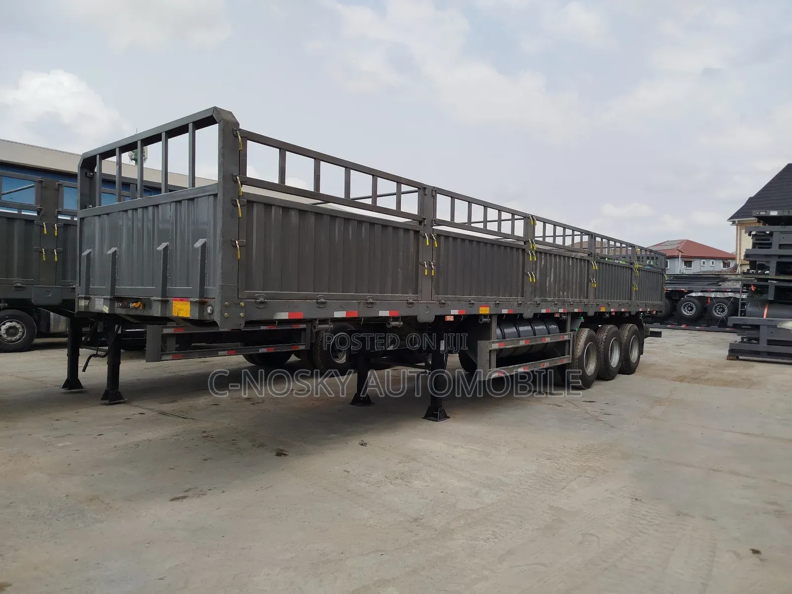 Semi Trailer Sided Back
