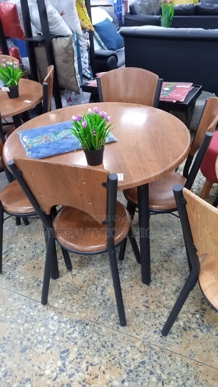 Dinning Table Set