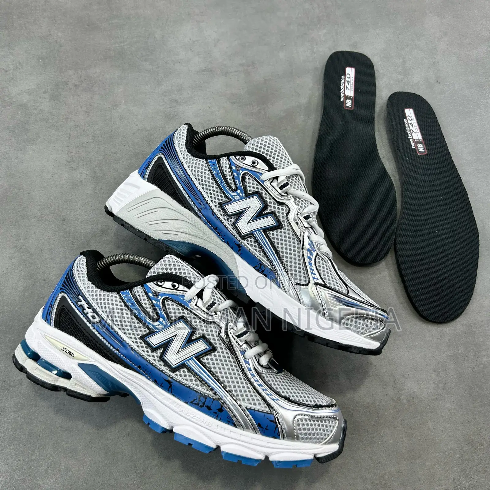 New Balance 740 Dark Blue Gray Sneakers