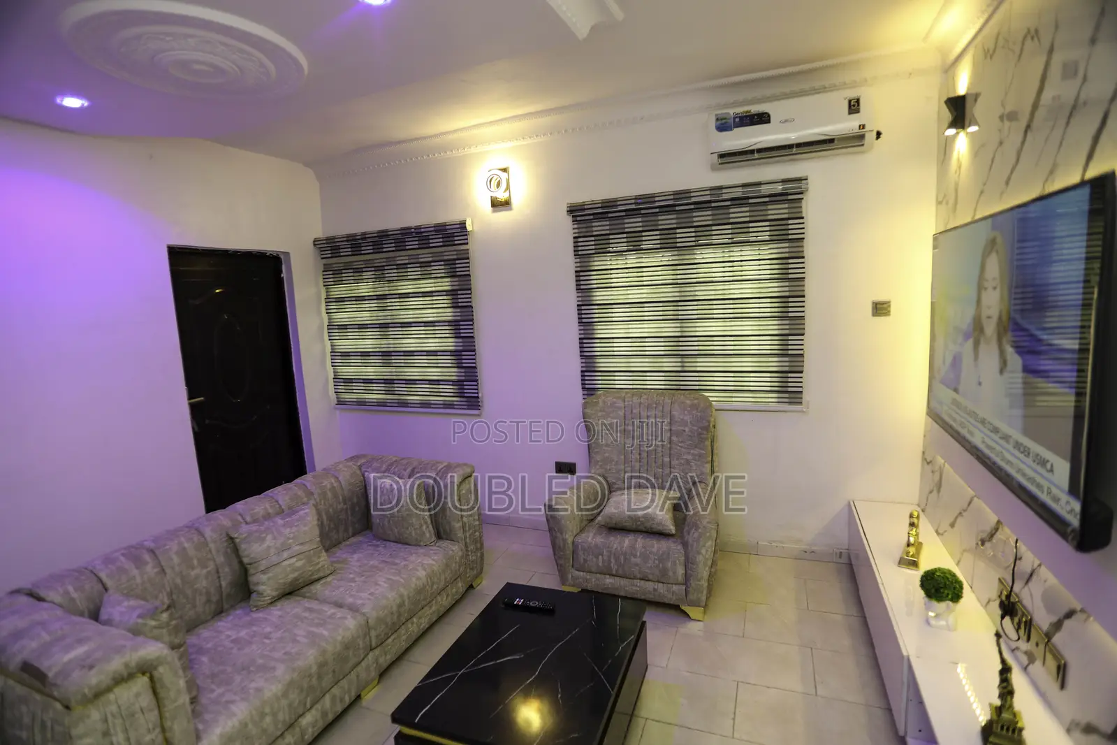 Comfy|Modern|1-Bed Shortlet Apartment, 10mins to Canaan Land