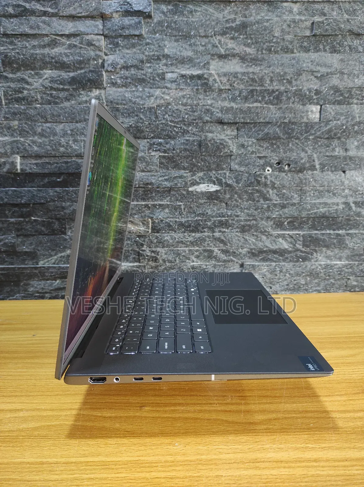 Laptop Dell Precision 5690 64GB Intel Core Ultra 7 SSD 1T