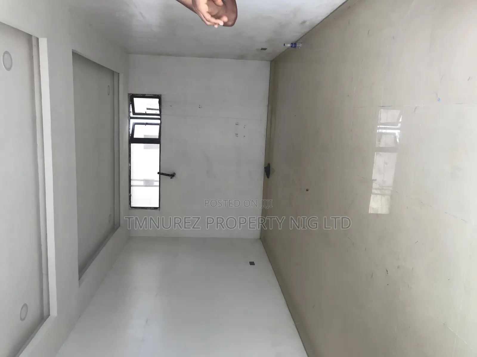 Shop for Rent at Orchild Road Lekki