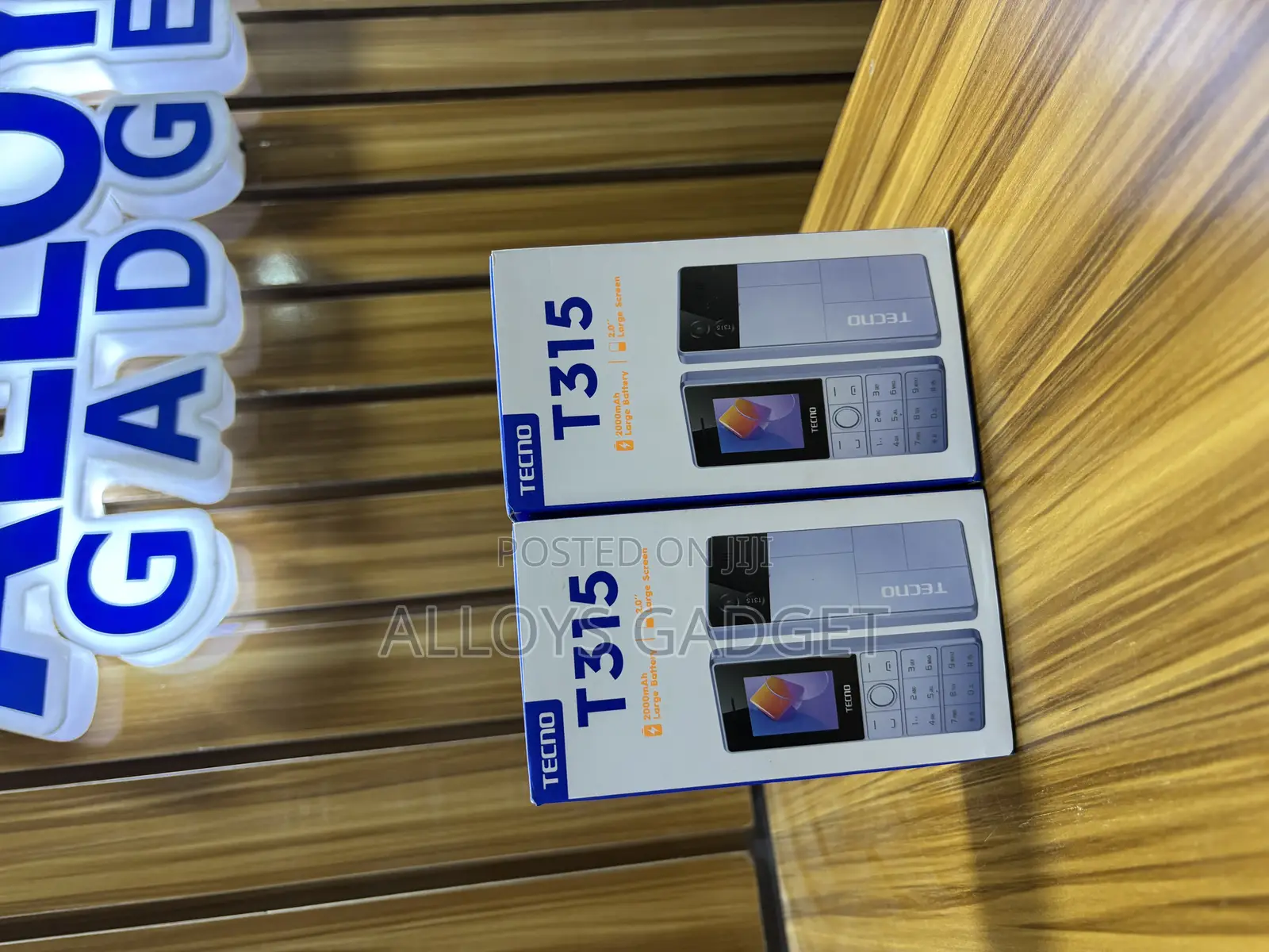 New Tecno T313