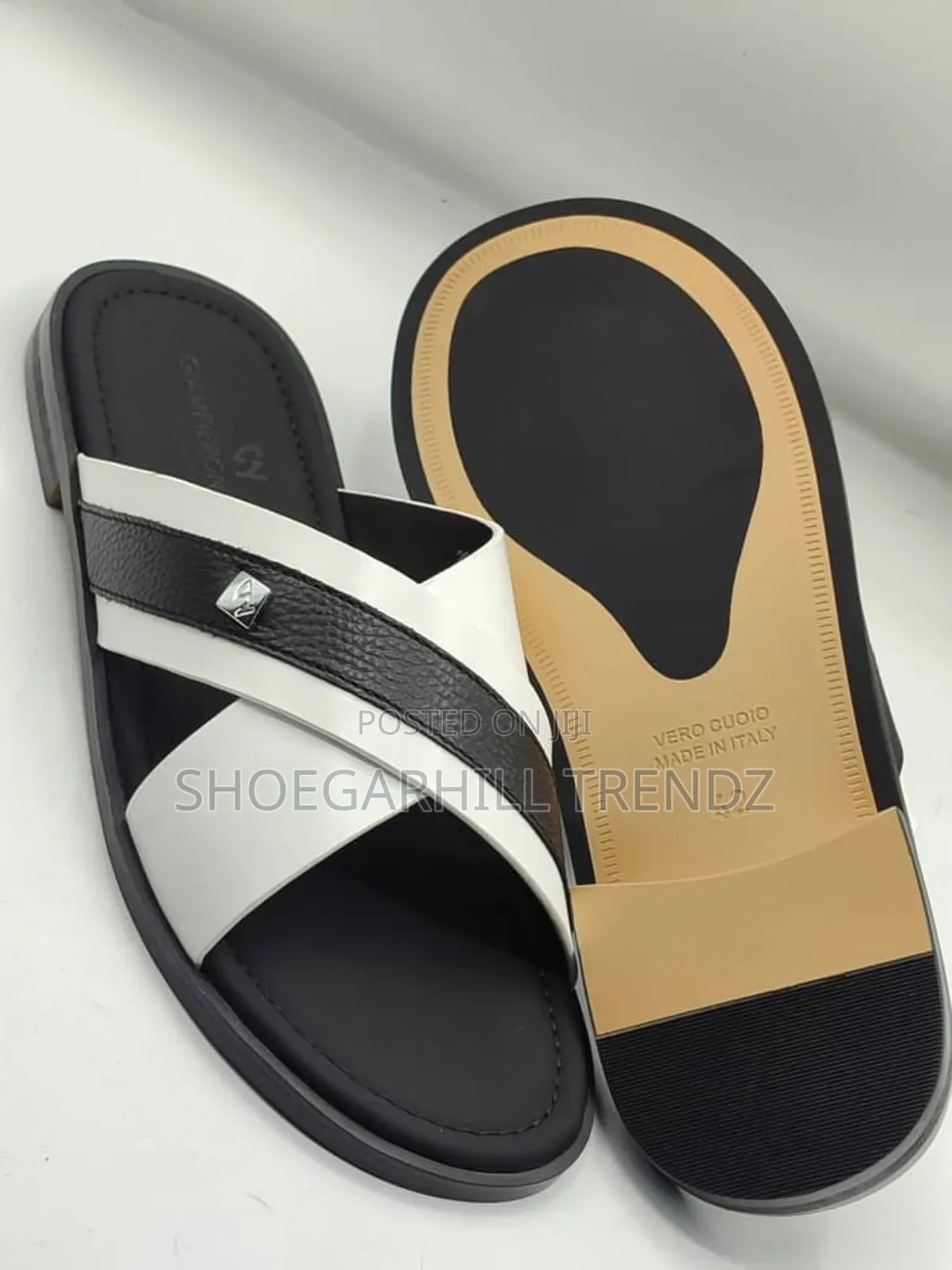 Durale Leather Palm Slippers