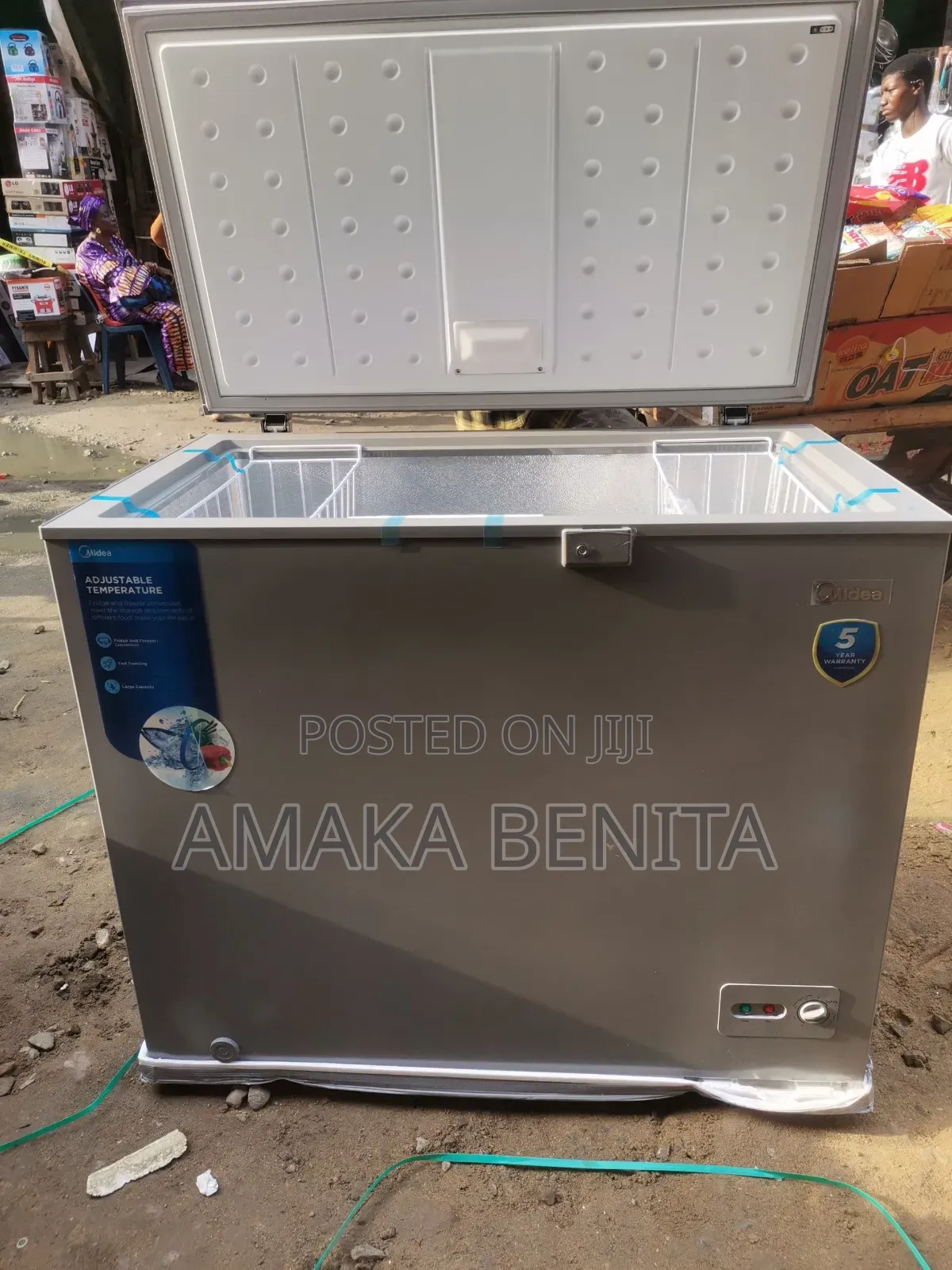 Midea Chest Freezer 250ltrs