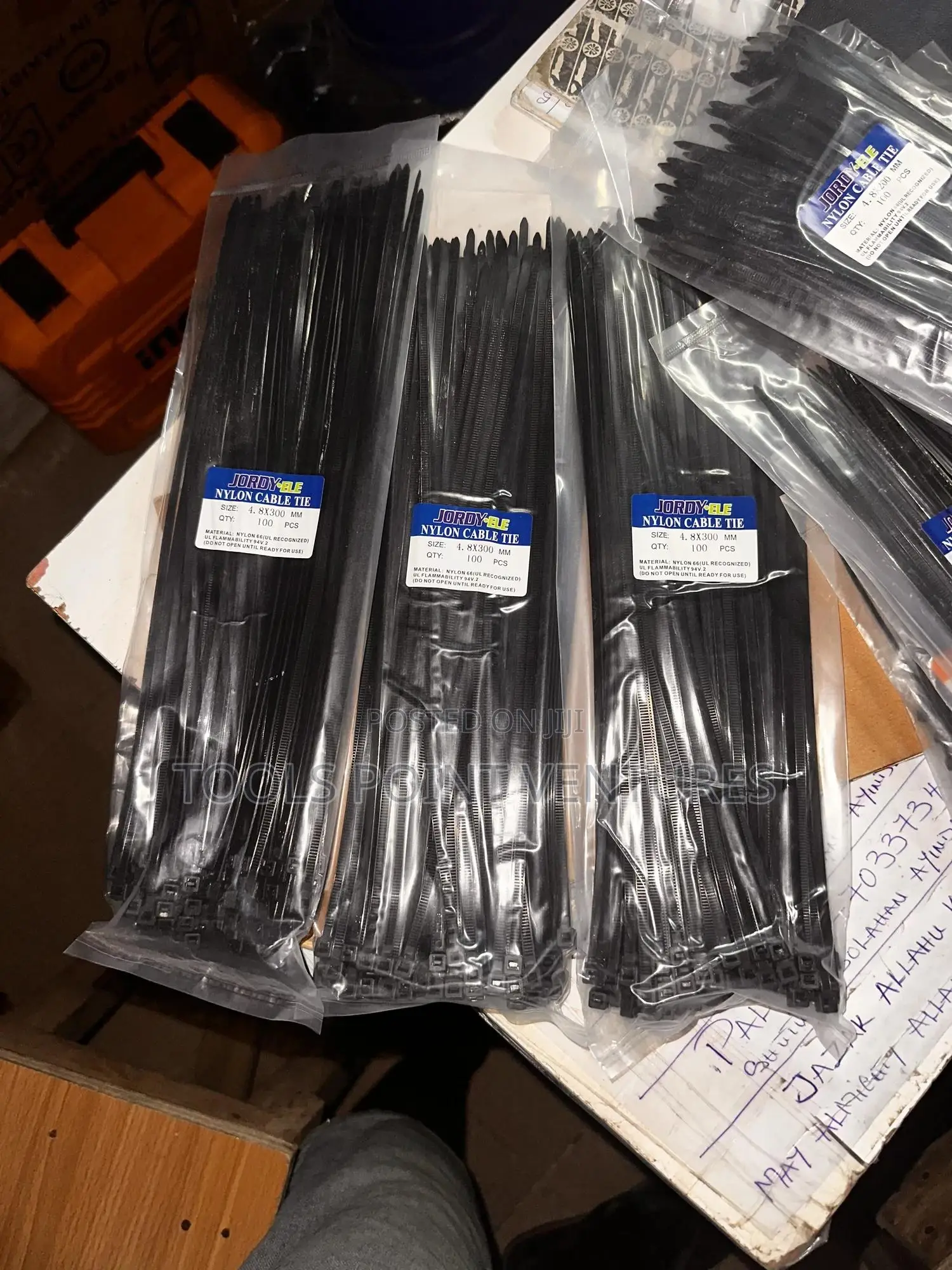 Nylon Cable Ties 2.5x 200mm