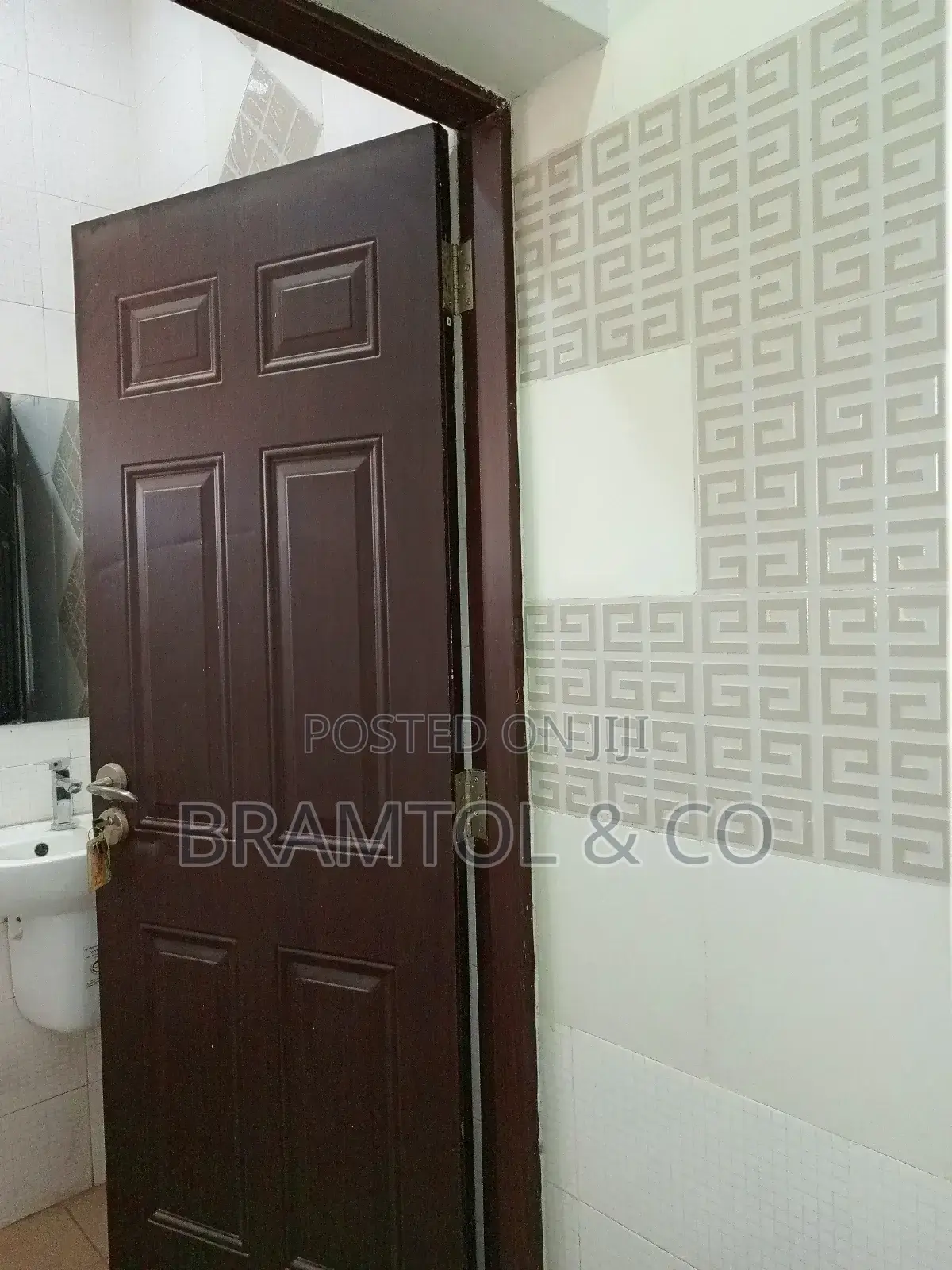 Furnished 2bdrm Townhouse / Terrace in Maitama for rent