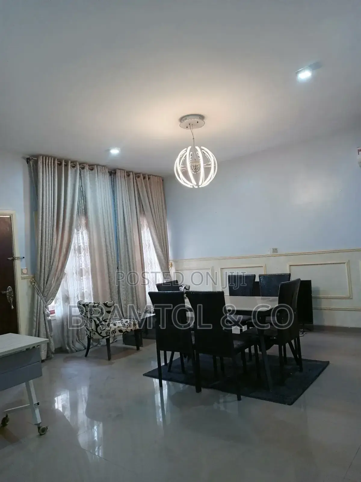 Furnished 2bdrm Townhouse / Terrace in Maitama for rent