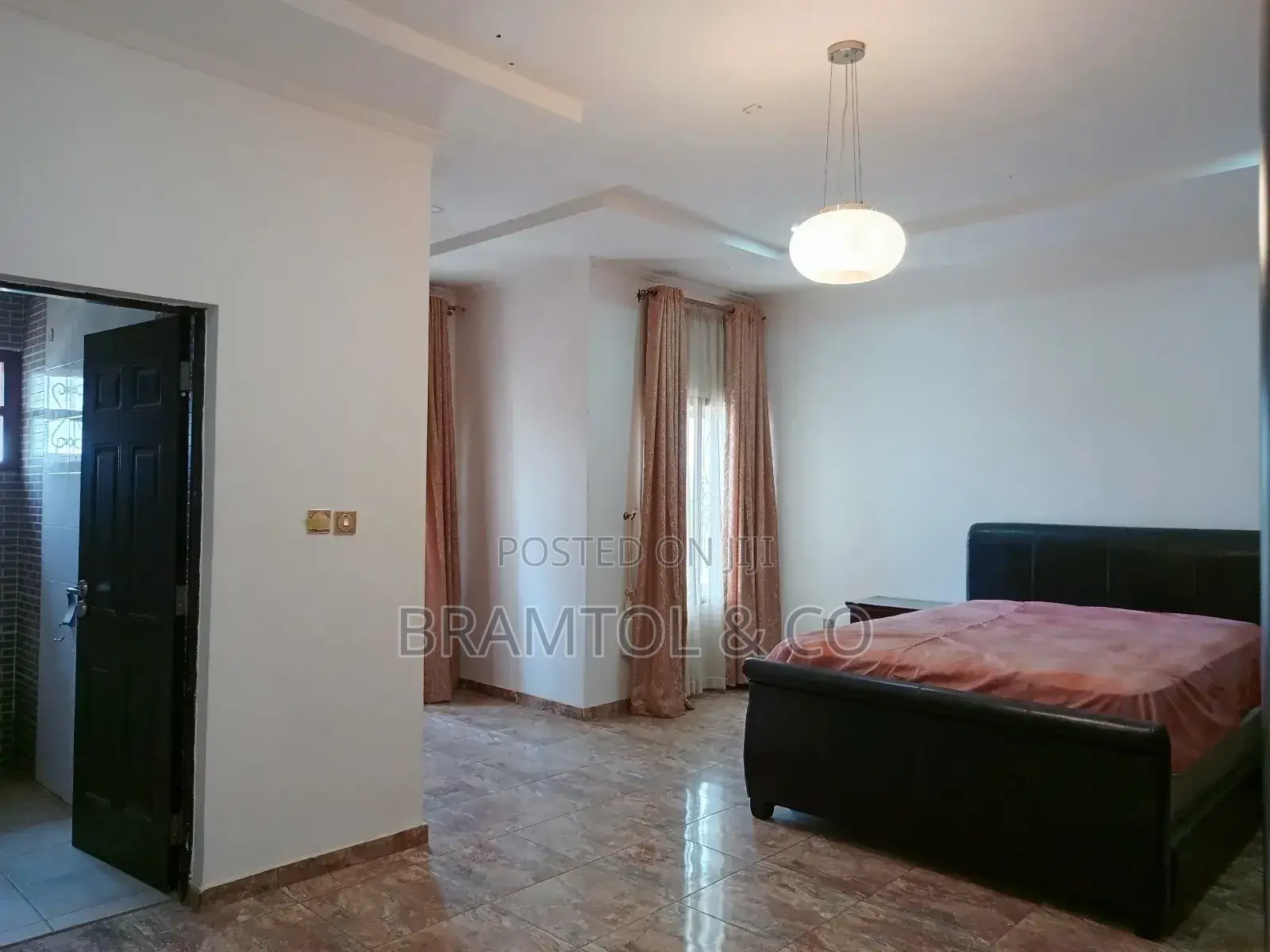 Furnished 2bdrm Townhouse / Terrace in Maitama for rent