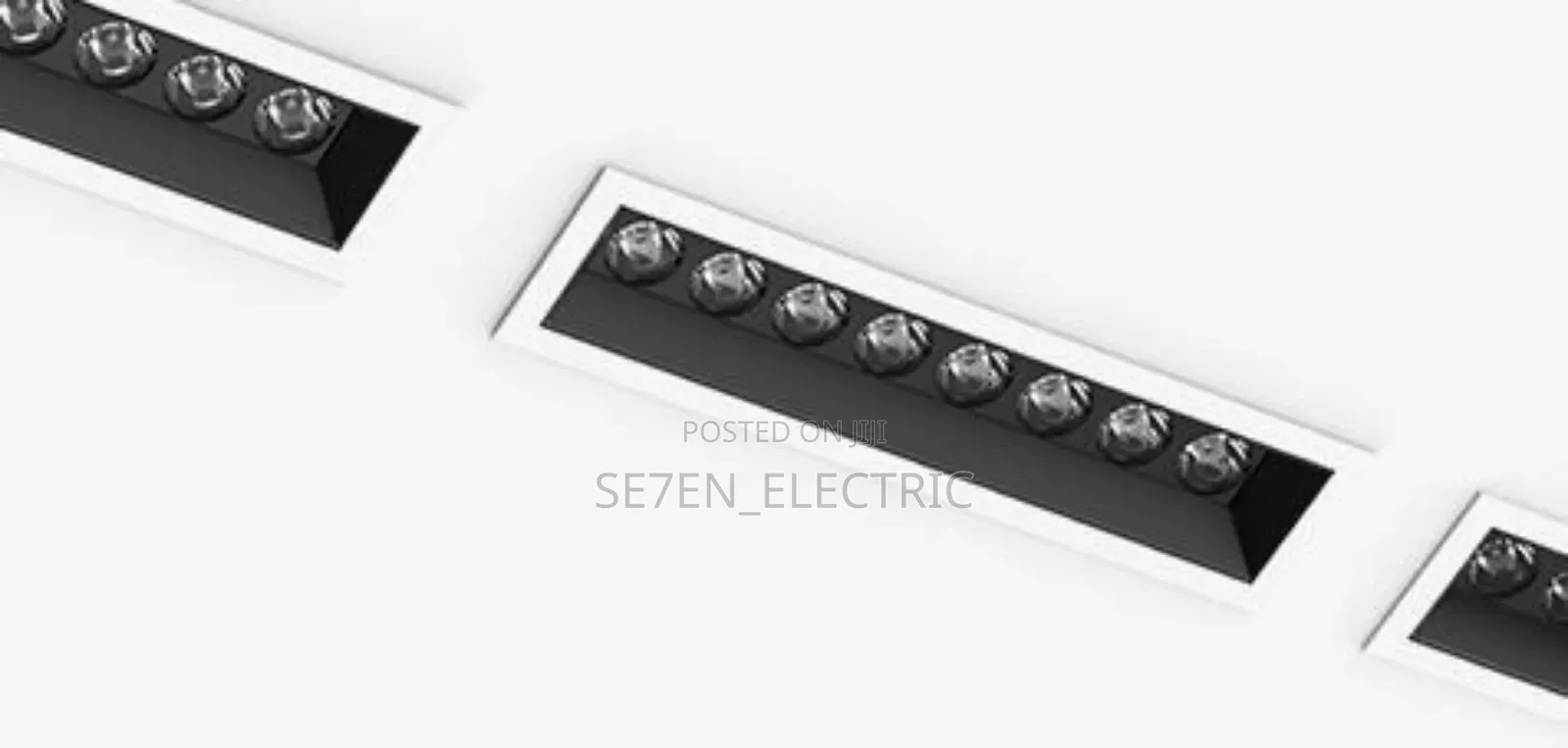 Grille Recessed Pop Spotlight