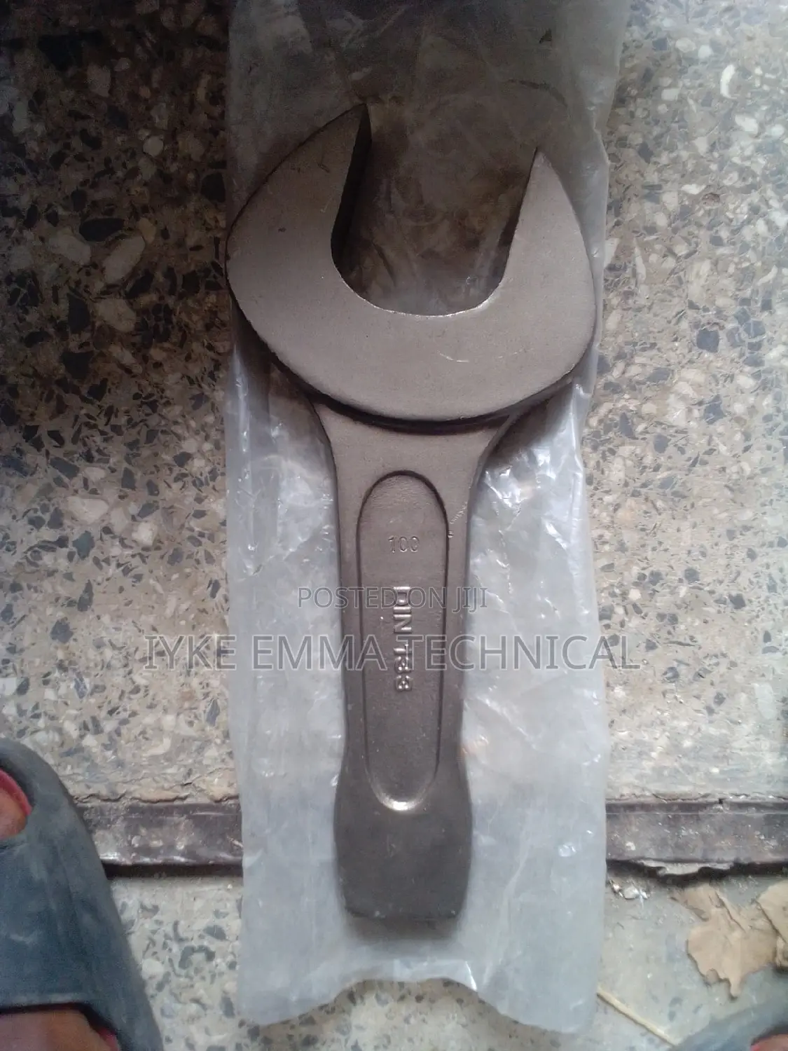 100mm Steel Hammer Wrench Open End